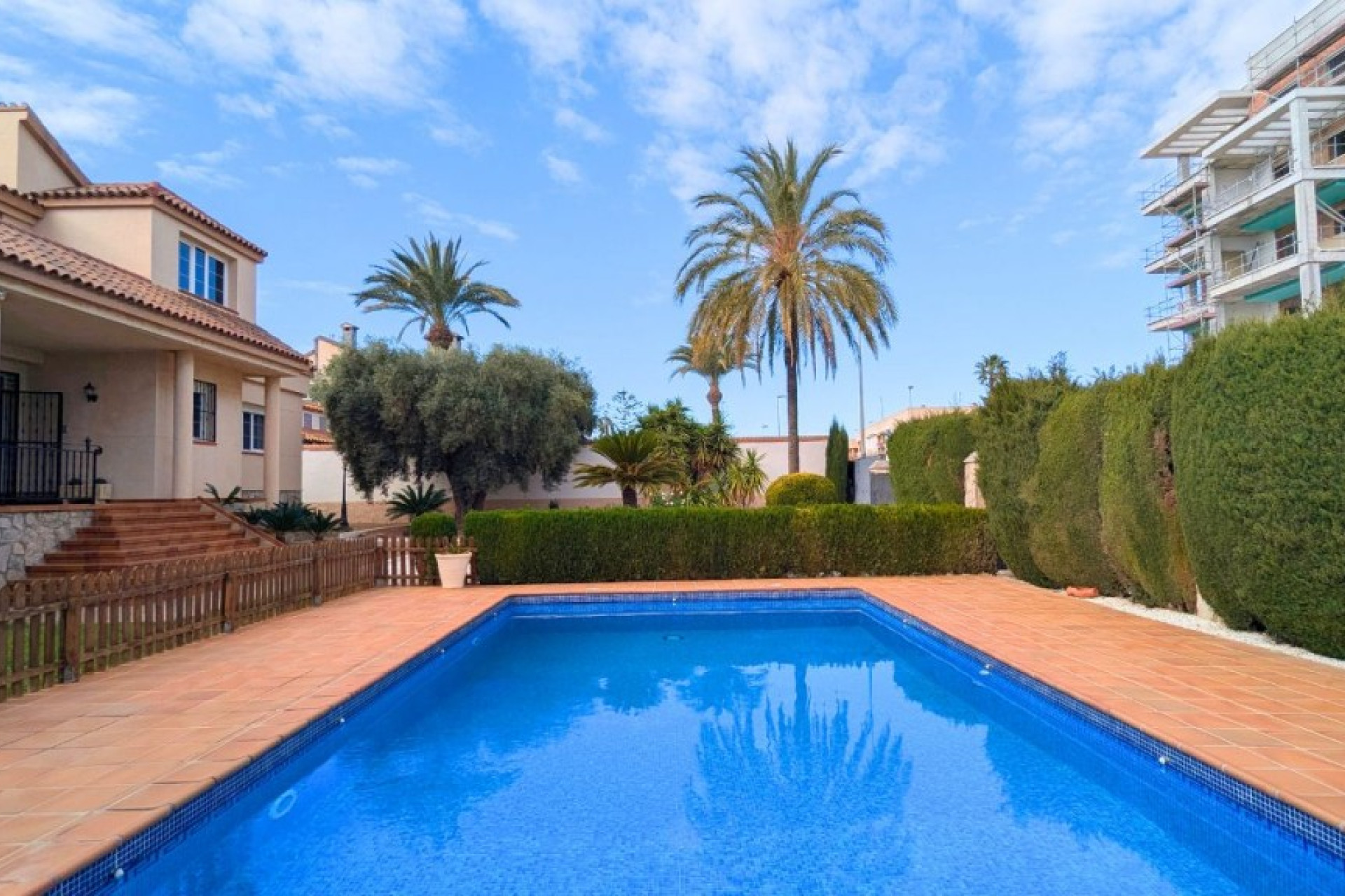 Resale - Detached Villa - Mil Palmeras