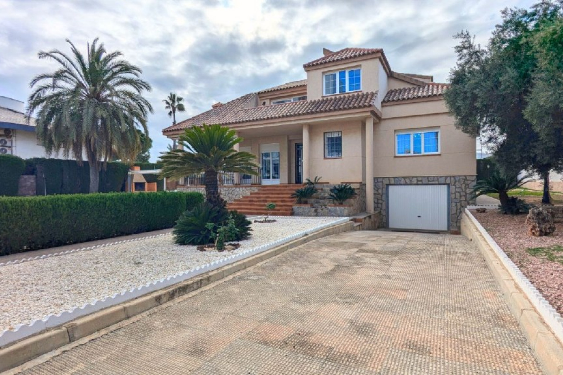 Resale - Detached Villa - Mil Palmeras