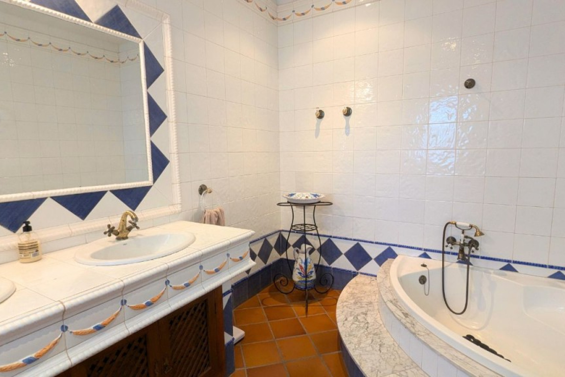 Resale - Detached Villa - Mil Palmeras