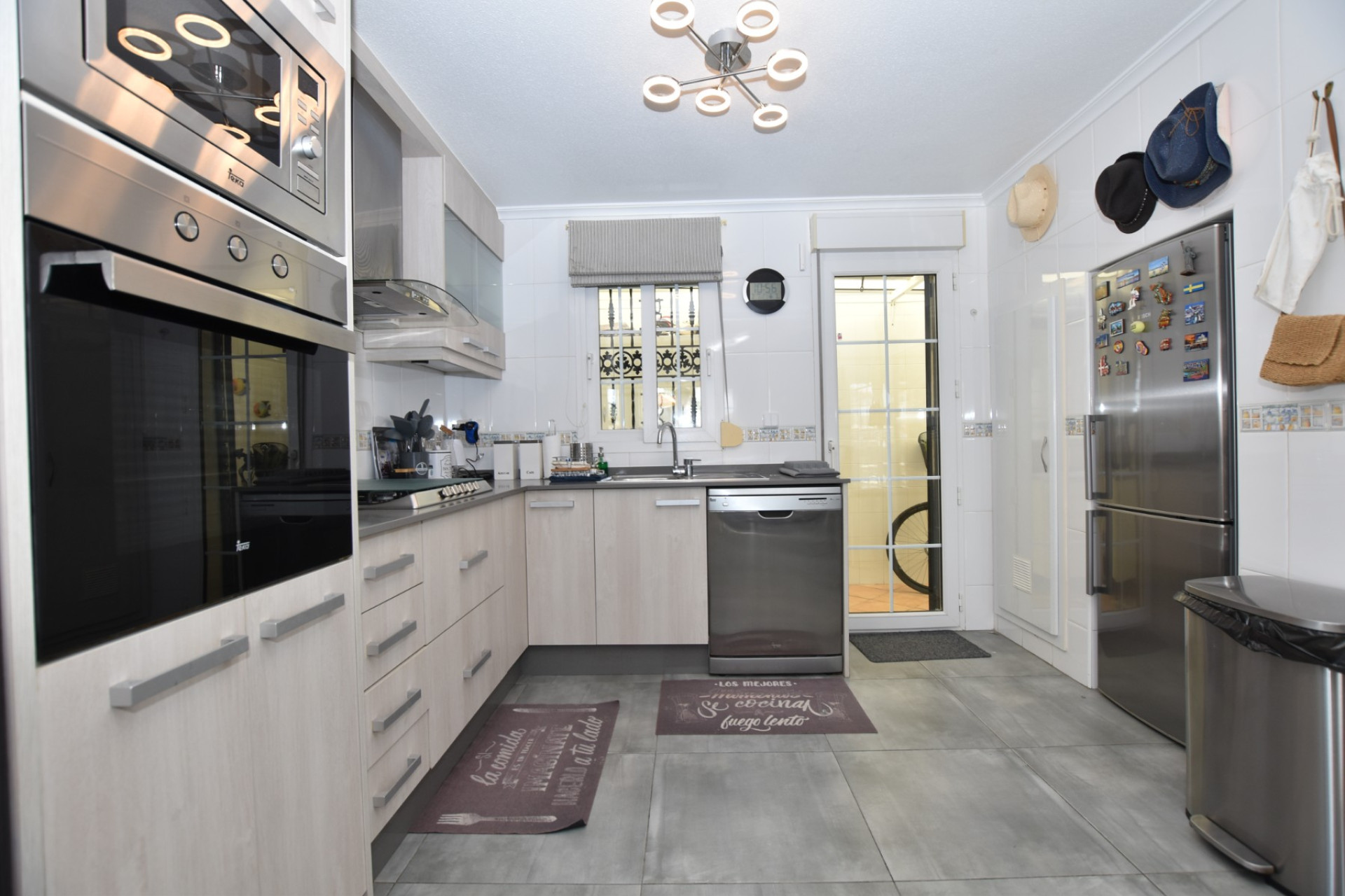 Resale - Detached Villa - Orihuela Costa - Los Dolses