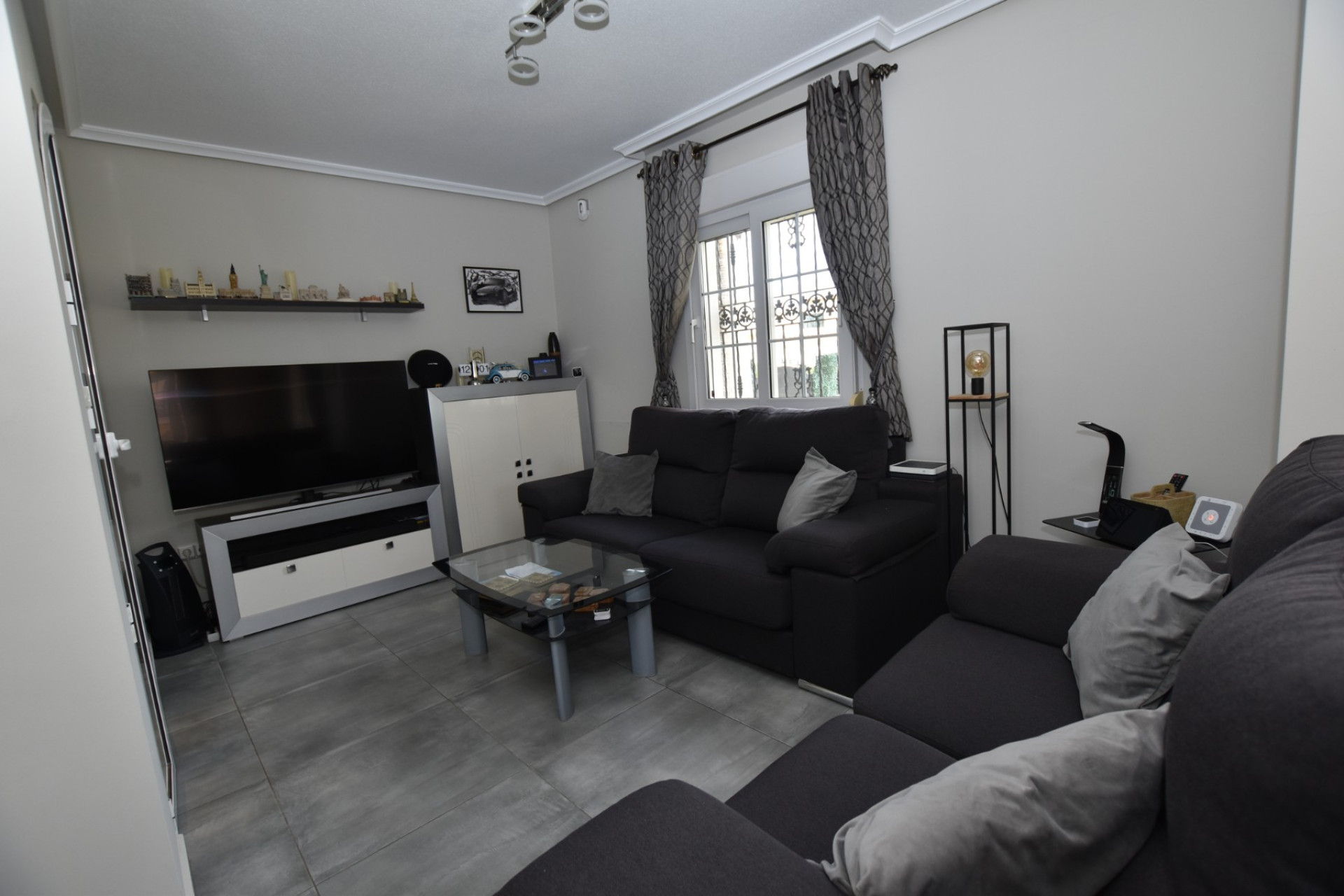 Resale - Detached Villa - Orihuela Costa - Los Dolses