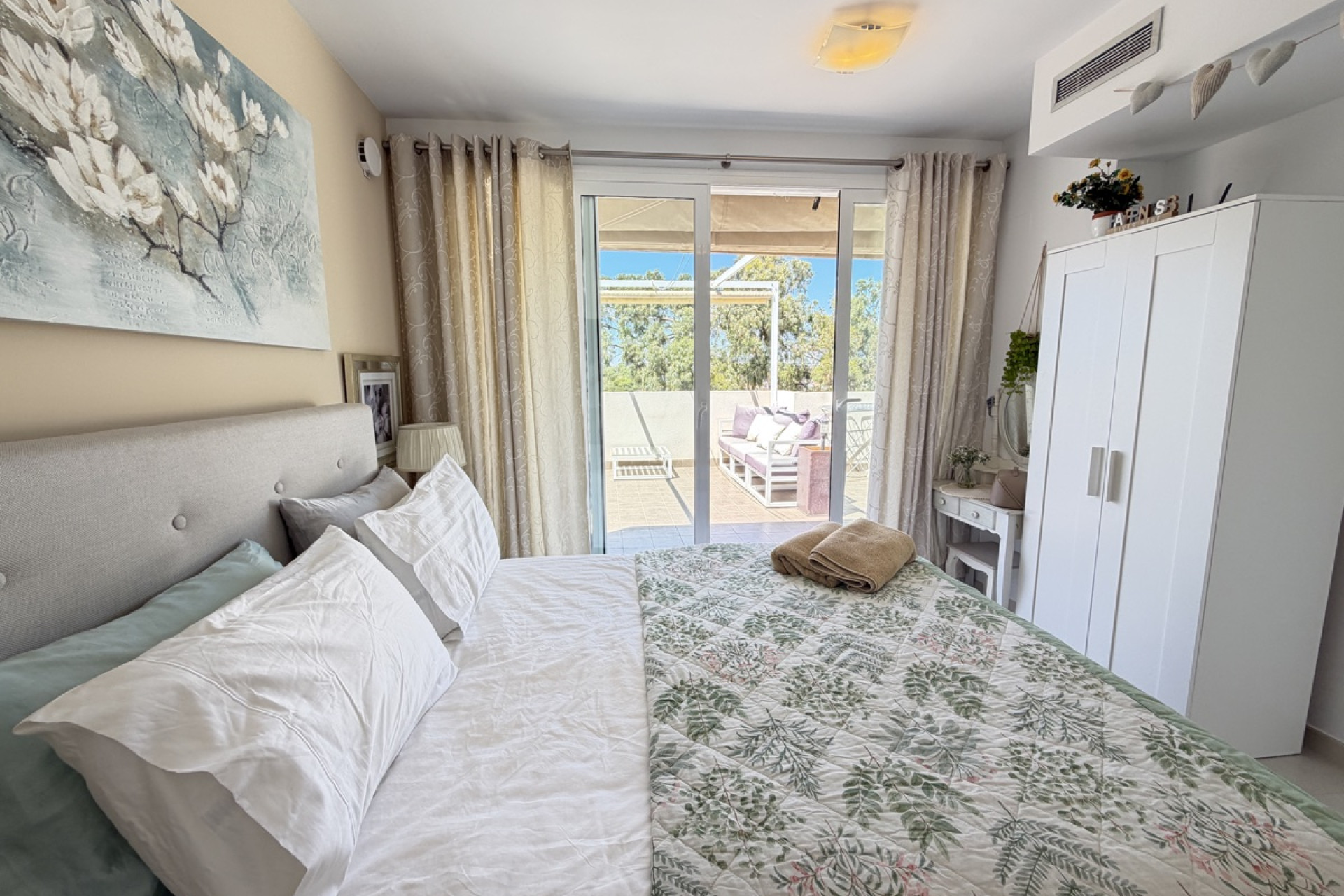 Resale - Detached Villa - Orihuela Costa - Mil Palmeras