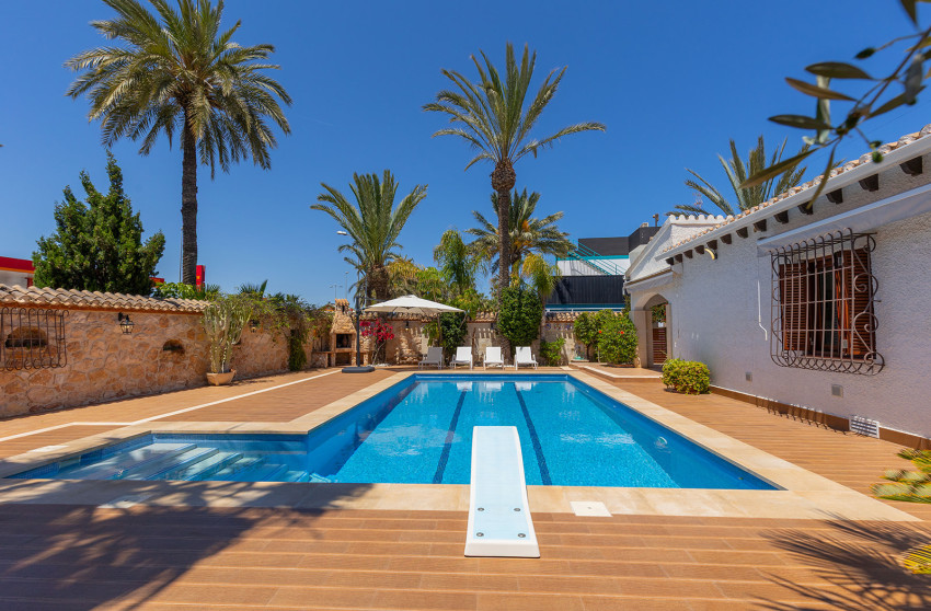 Resale - Detached Villa - Orihuela Costa - Punta Prima