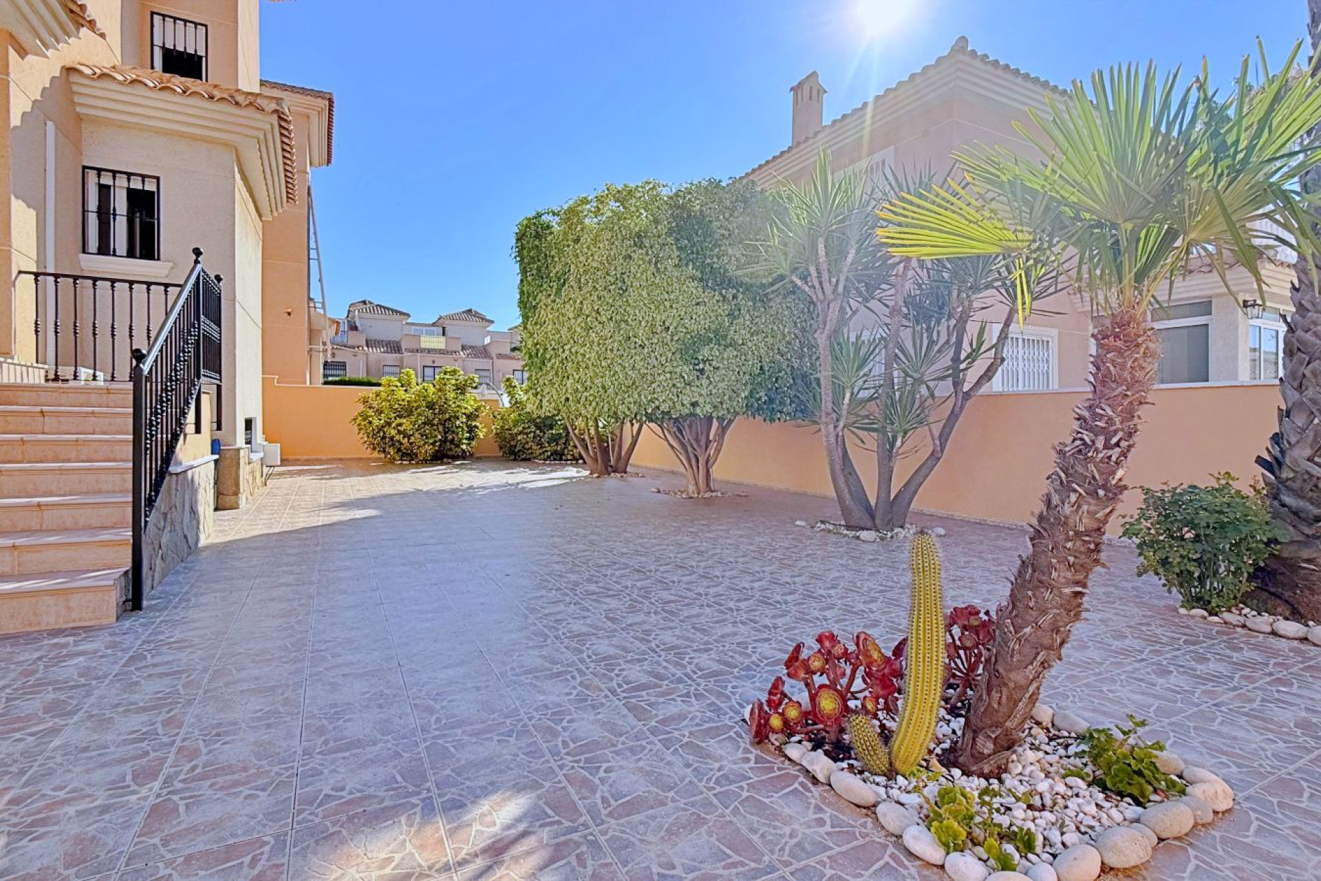 Resale - Detached Villa - Orihuela Costa - Punta Prima