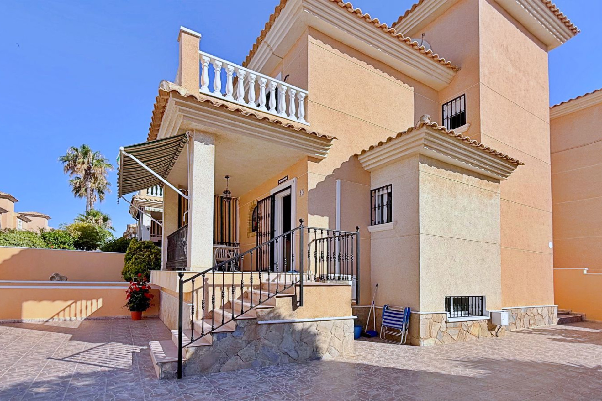Resale - Detached Villa - Orihuela Costa - Punta Prima