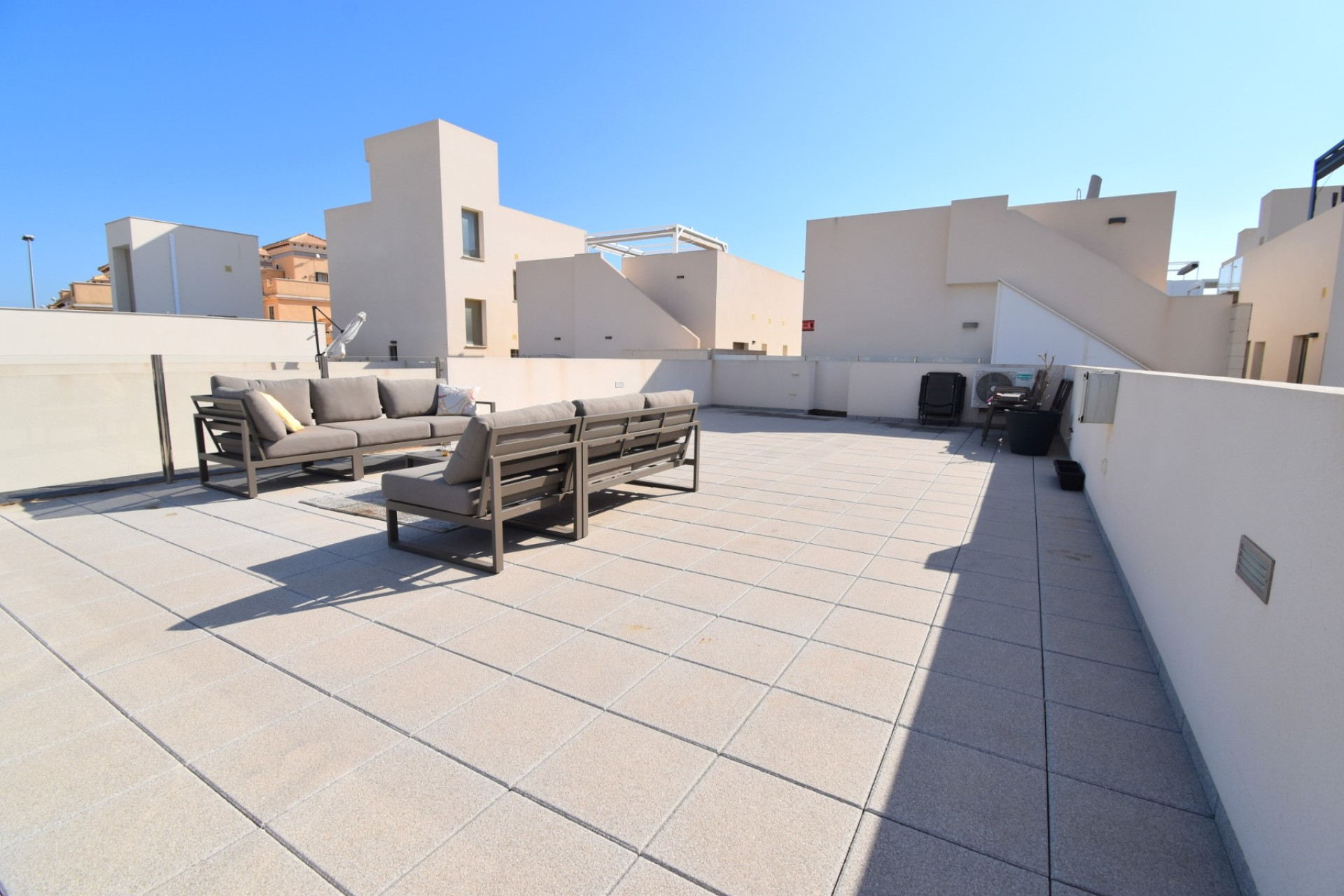 Resale - Detached Villa - Orihuela Costa - Villamartin