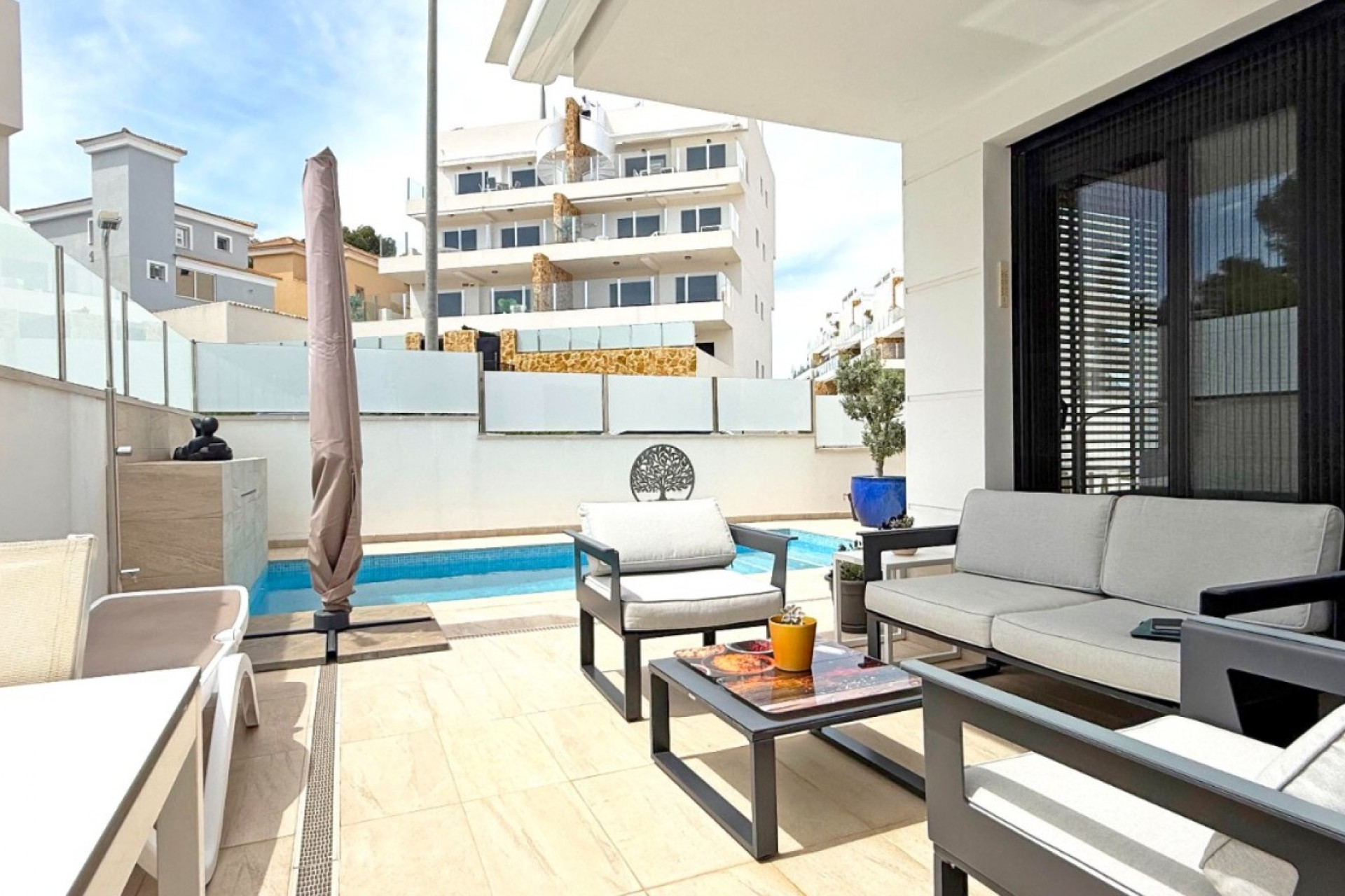 Resale - Detached Villa - Orihuela Costa - Villamartin
