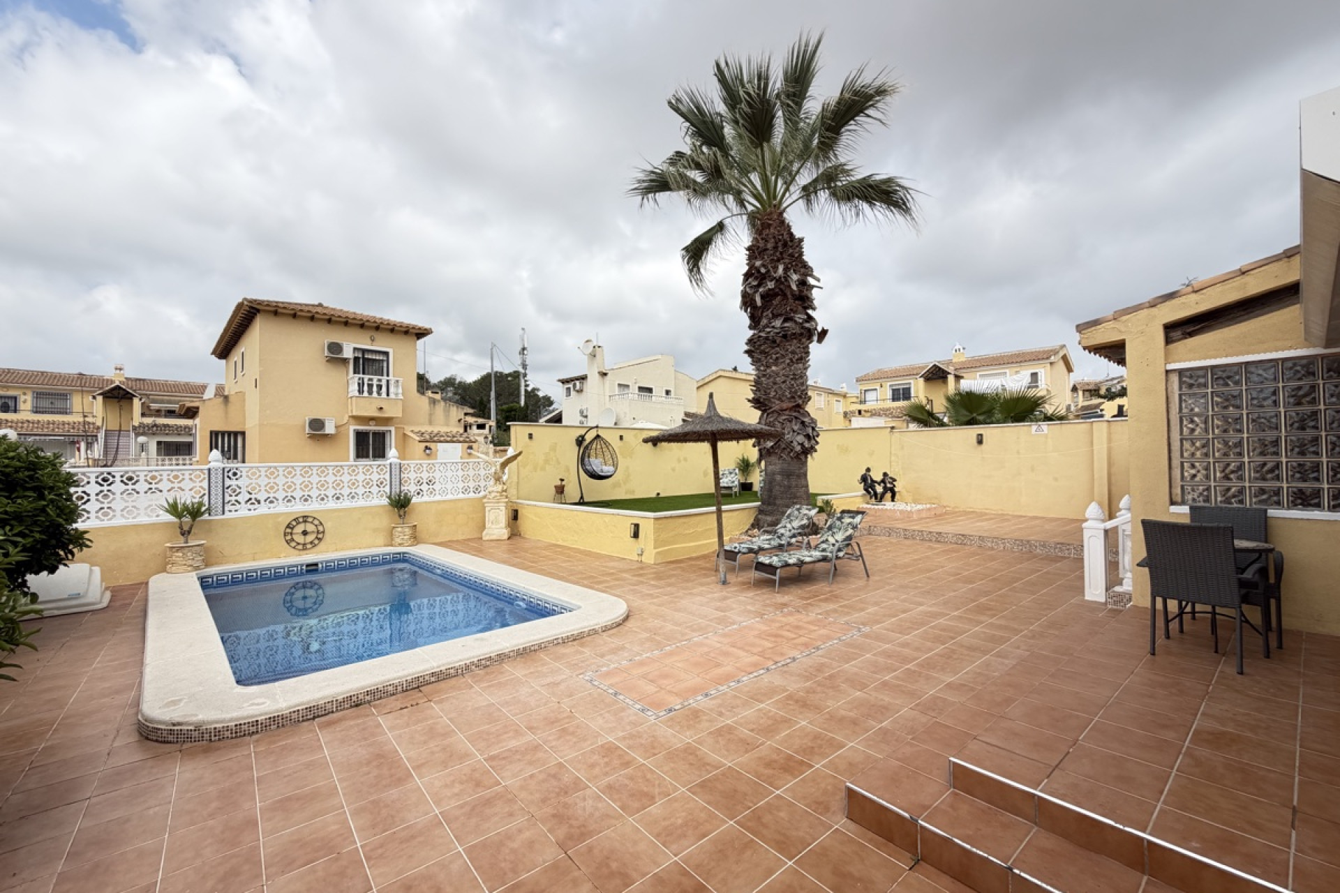 Resale - Detached Villa - Orihuela Costa - Villamartin
