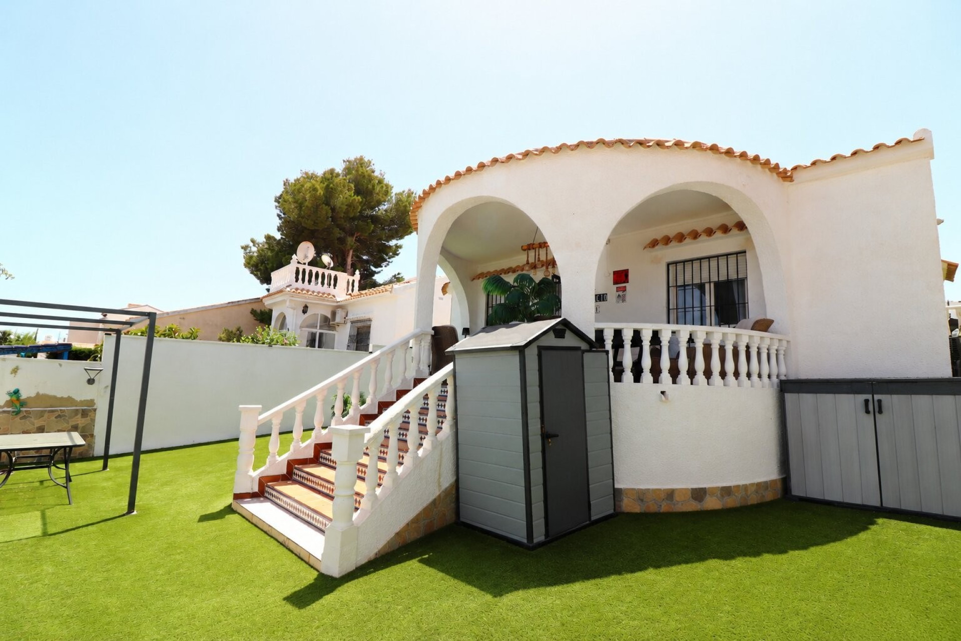 Resale - Detached Villa - Orihuela Costa - Villamartin