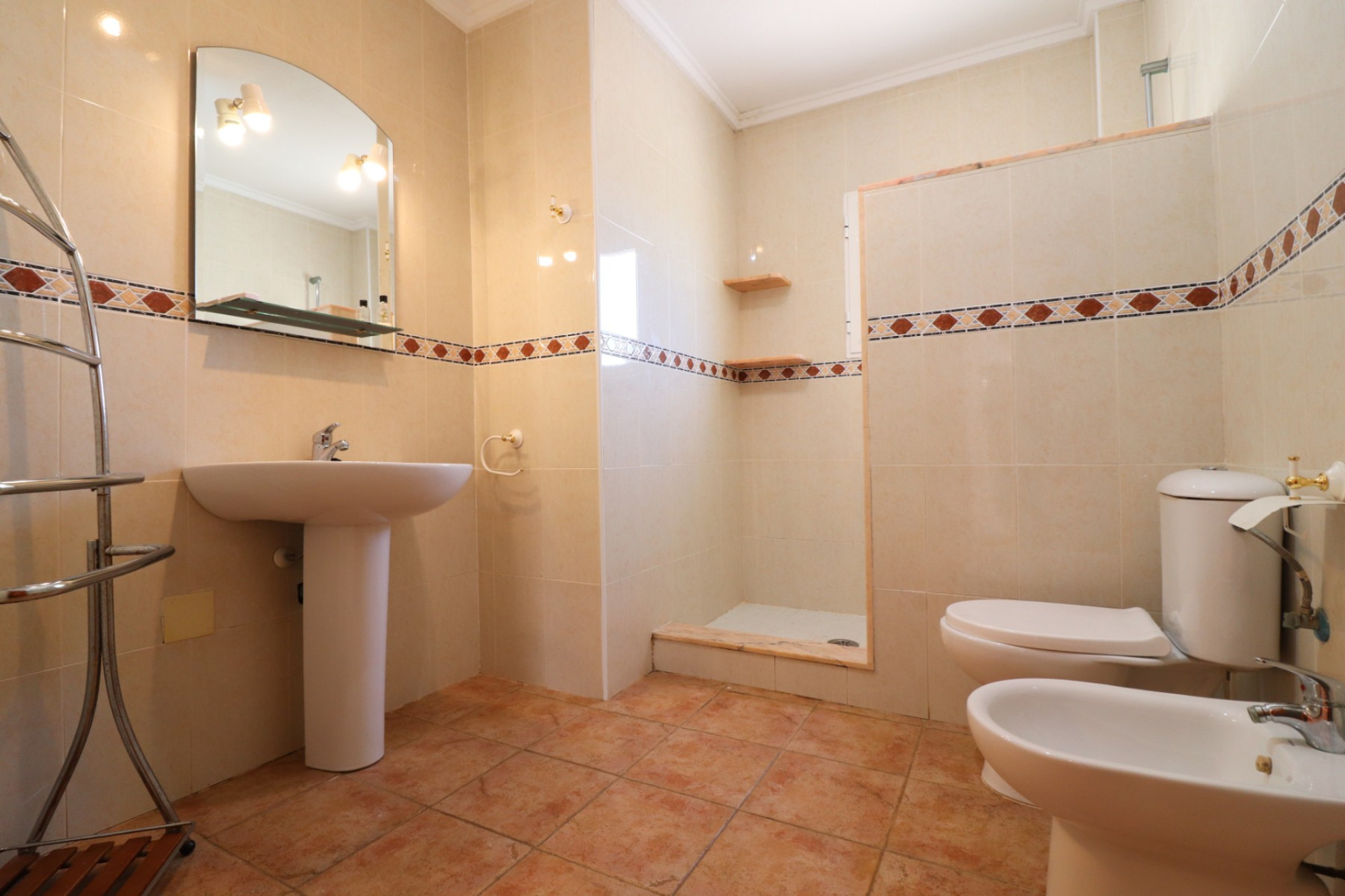 Resale - Detached Villa - San Miguel de Salinas - Lake View Mansions