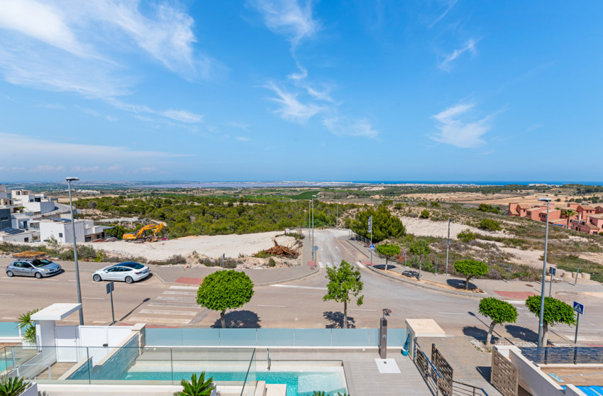 Resale - Detached Villa - San Miguel de Salinas - Las Comunicaciones