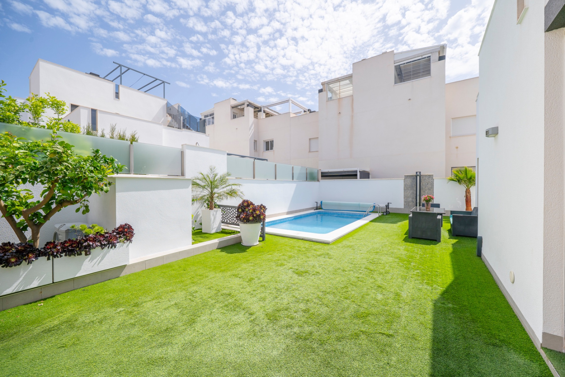 Resale - Detached Villa - Torrevieja - Aguas Nuevas