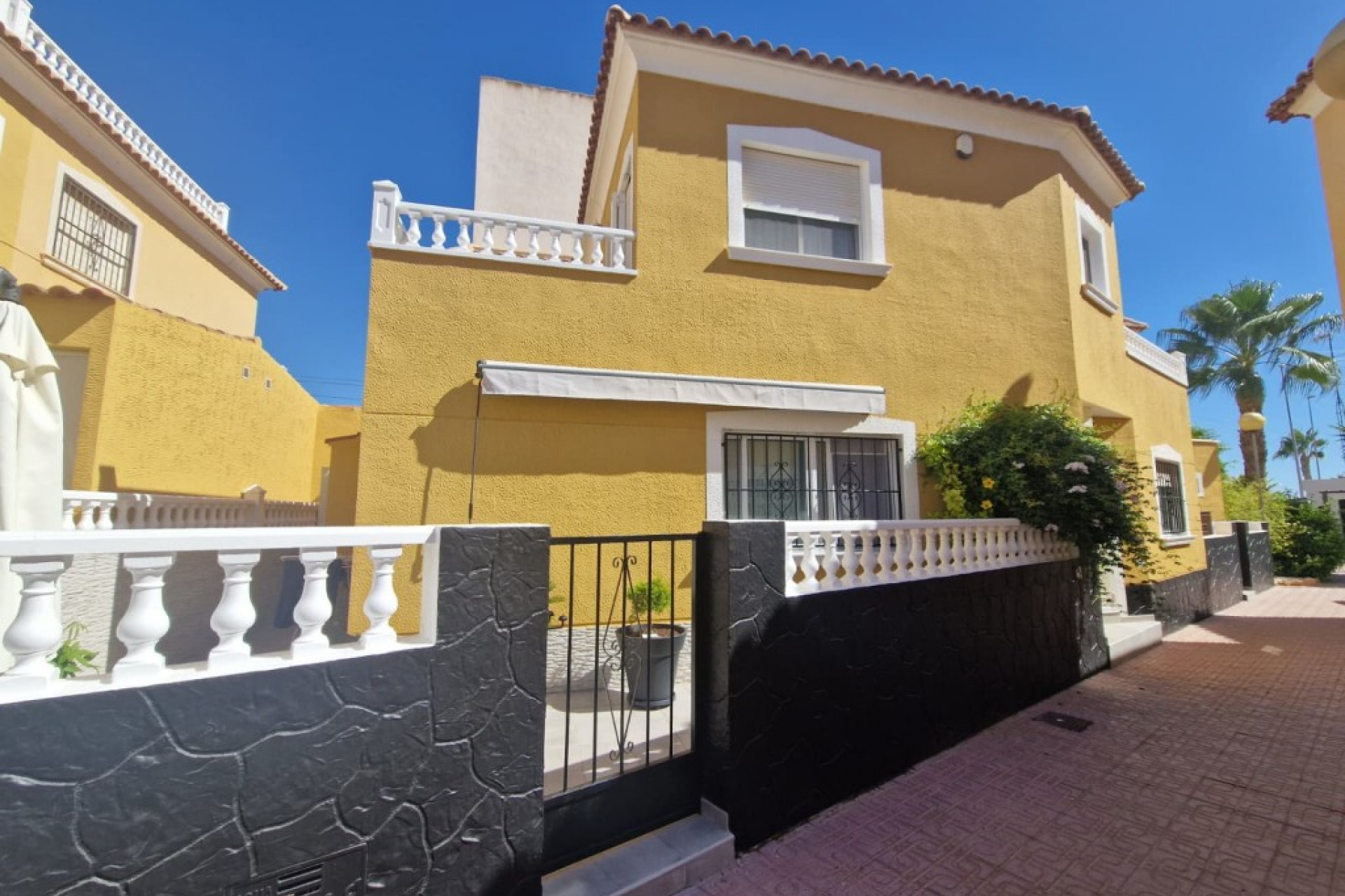 Resale - Duplex - Playa Flamenca