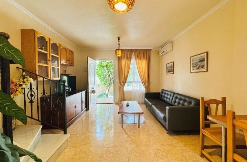 Resale - Duplex - Torrevieja - Aguas Nuevas