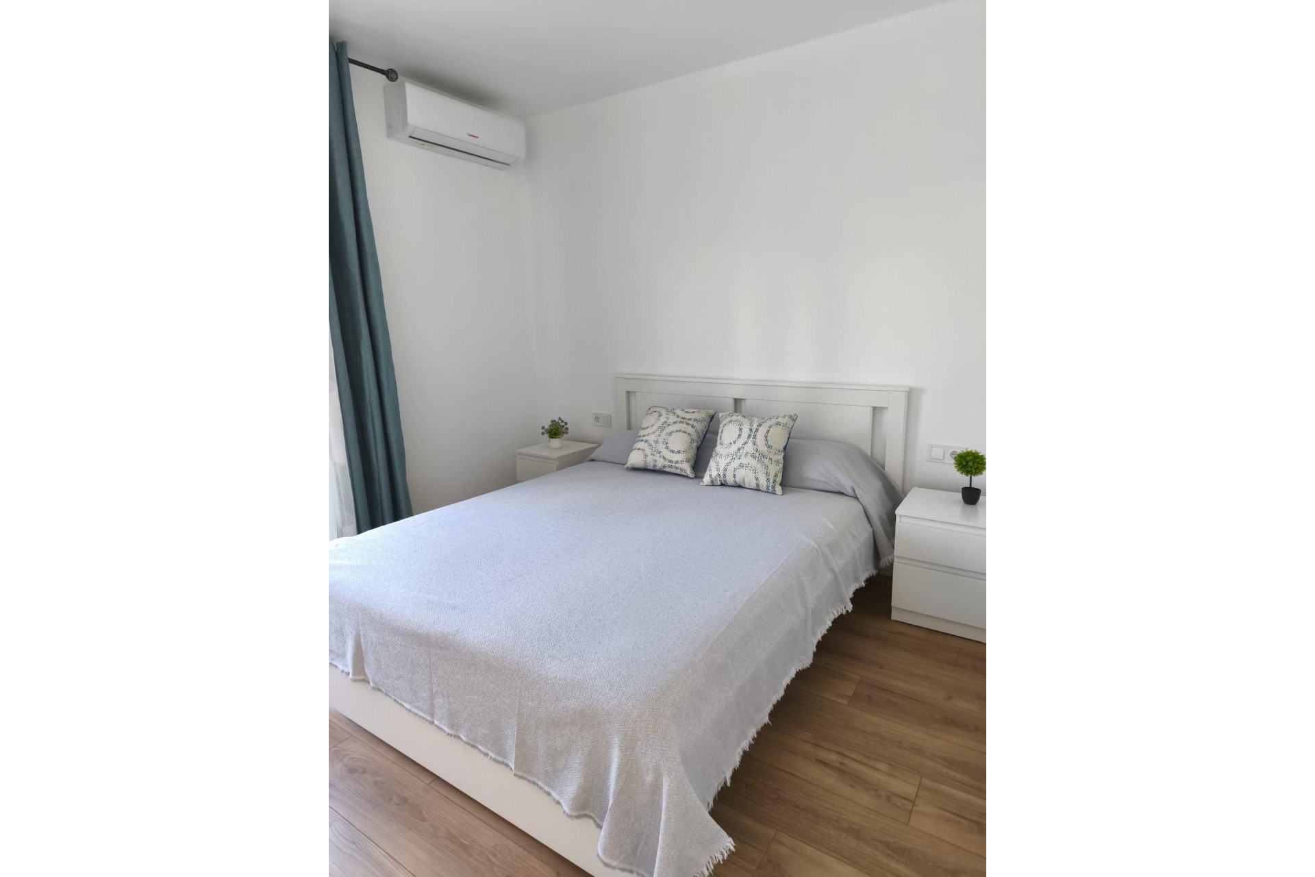 Resale - Duplex - Torrevieja - Playa de los locos