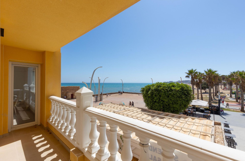 Resale - Flat - Torrevieja - La Mata pueblo