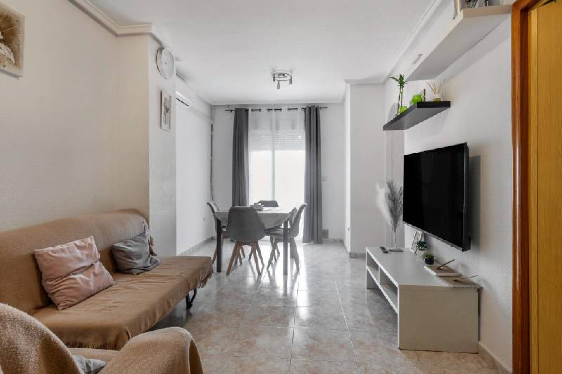 Resale - Flat - Torrevieja - Nueva Torrevieja