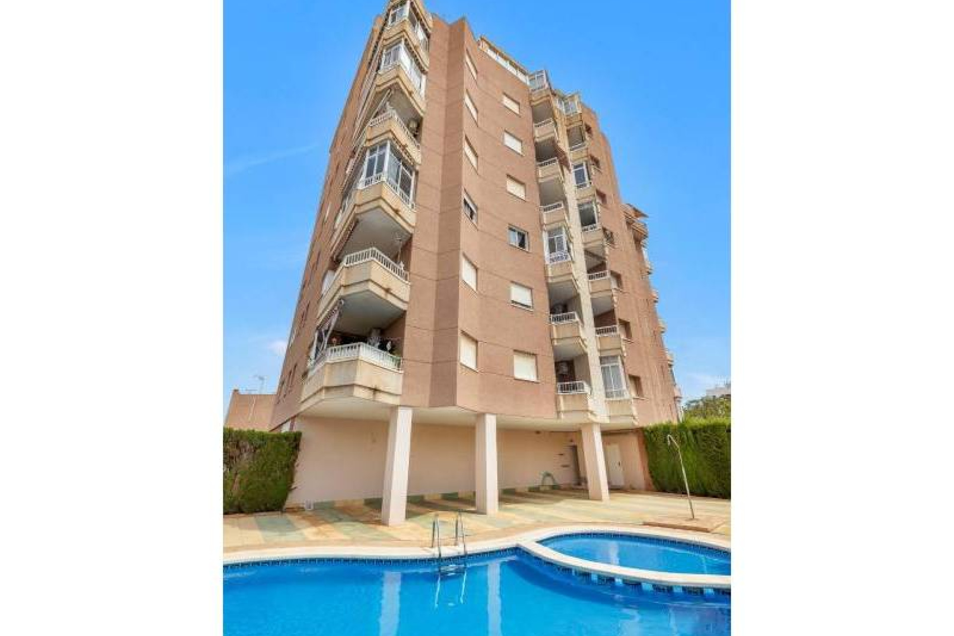 Resale - Flat - Torrevieja - Nueva Torrevieja