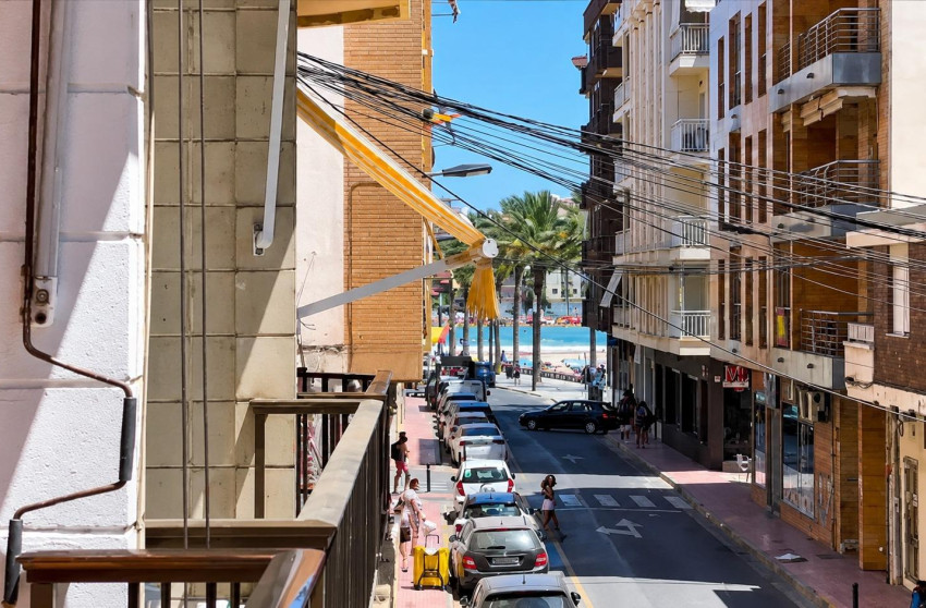 Resale - Flat - Torrevieja - Paseo maritimo