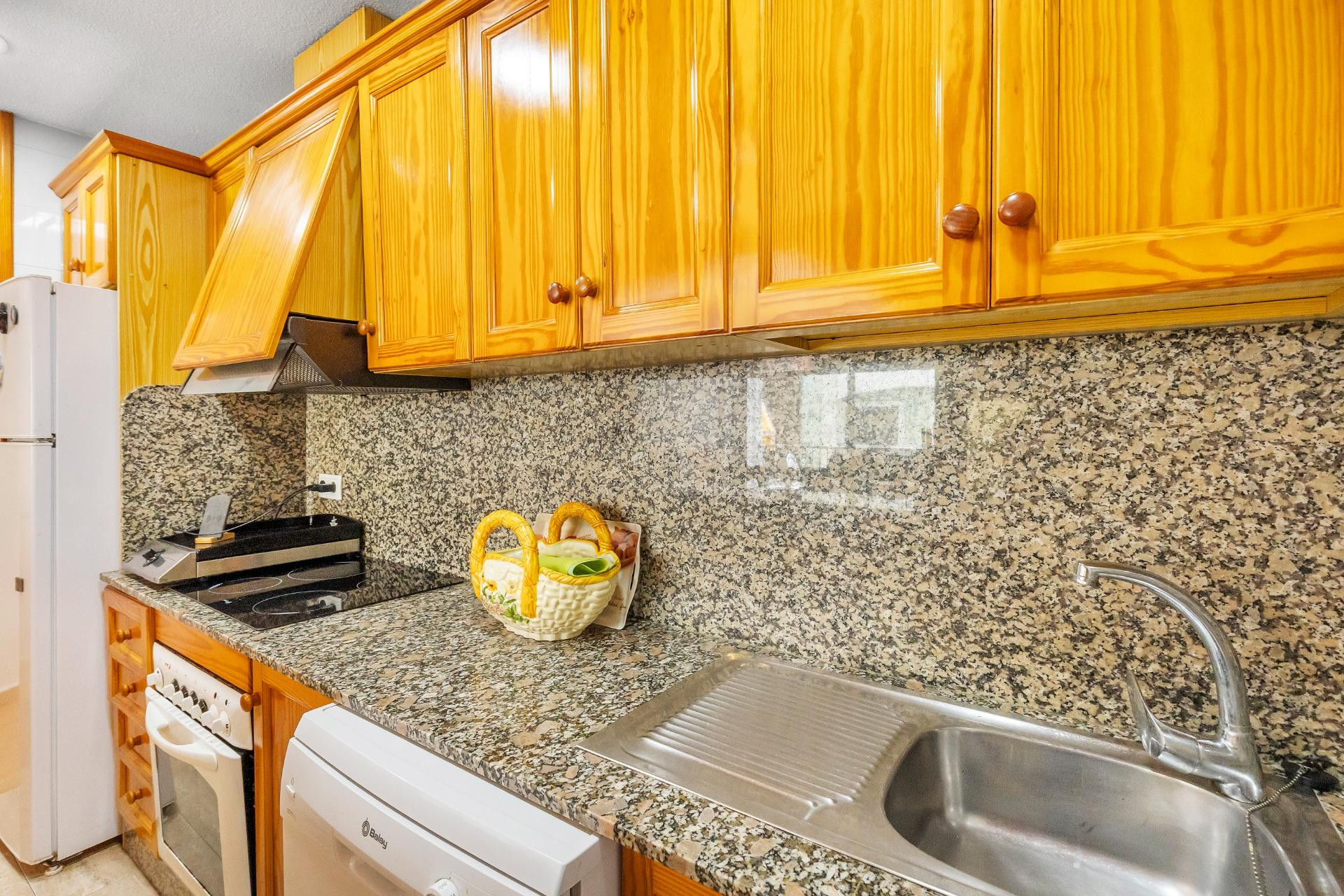 Resale - Flat - Torrevieja - Paseo maritimo