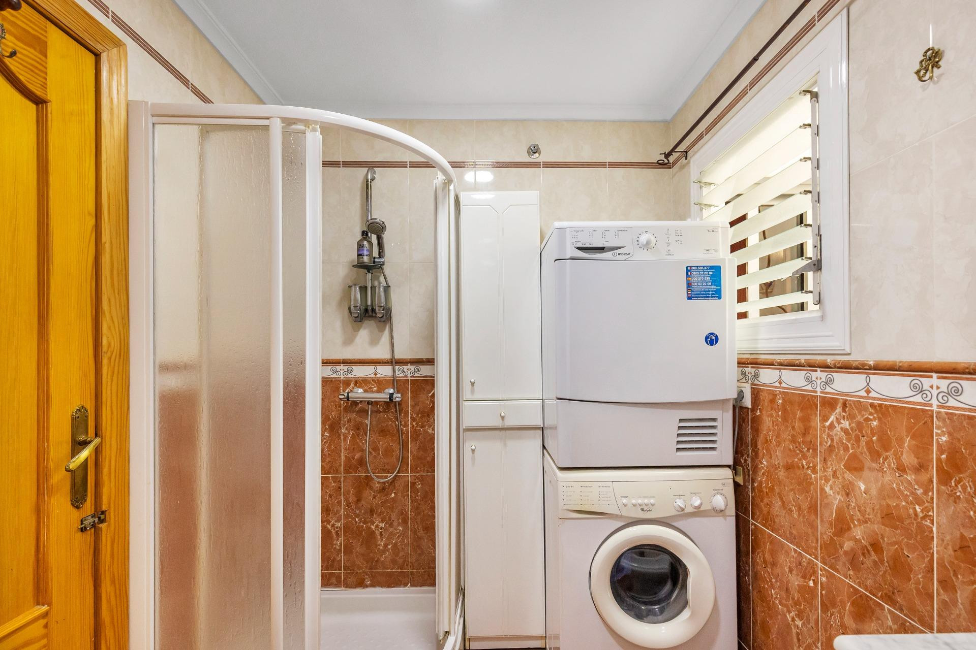 Resale - Flat - Torrevieja - Paseo maritimo