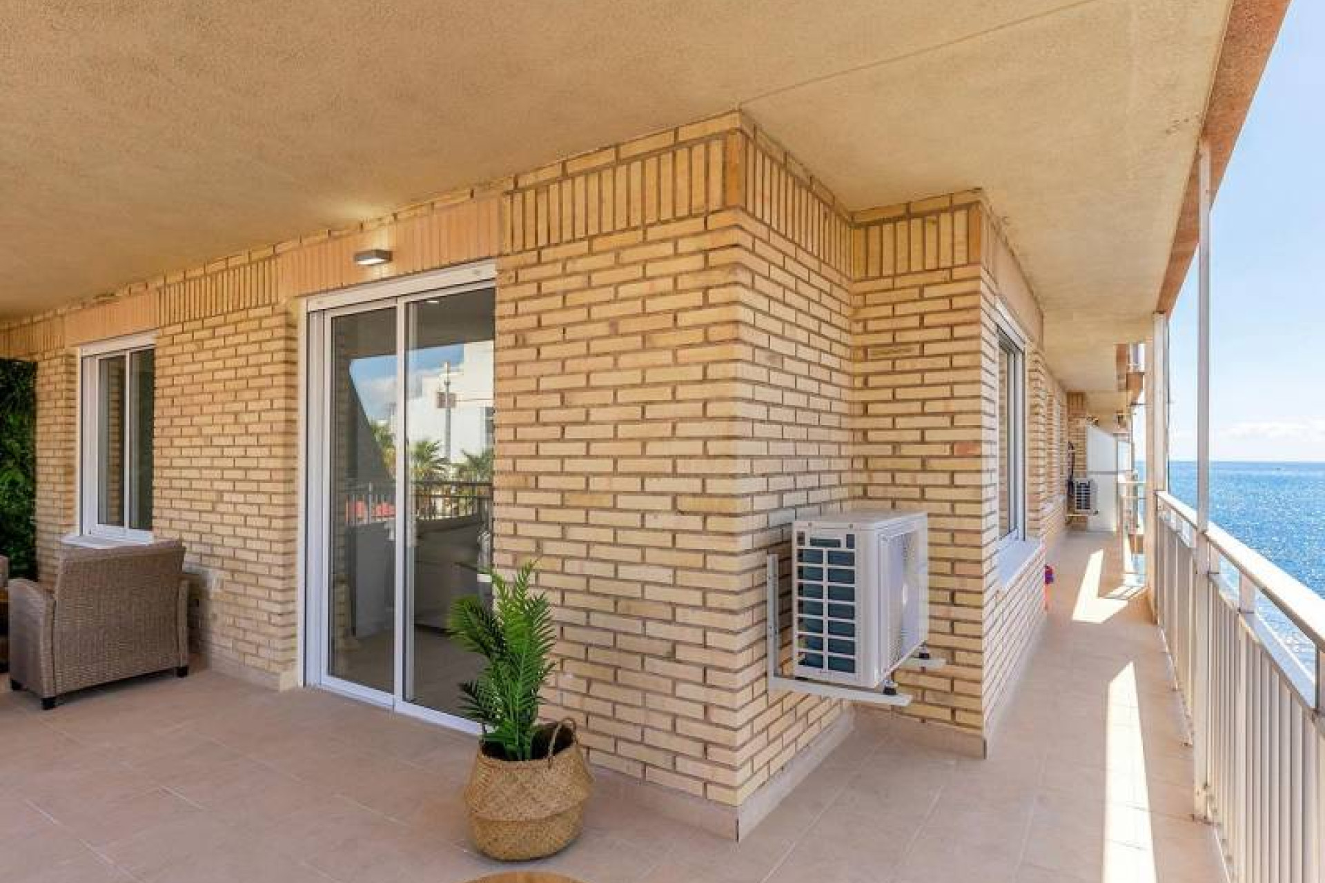 Resale - Flat - Torrevieja - Playa de los Naufragos