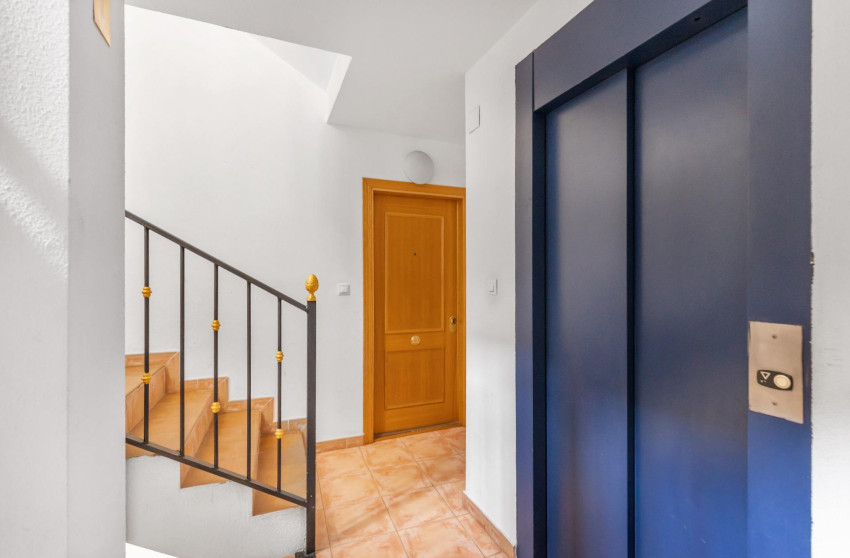 Resale - Flat - Torrevieja - torrevieja