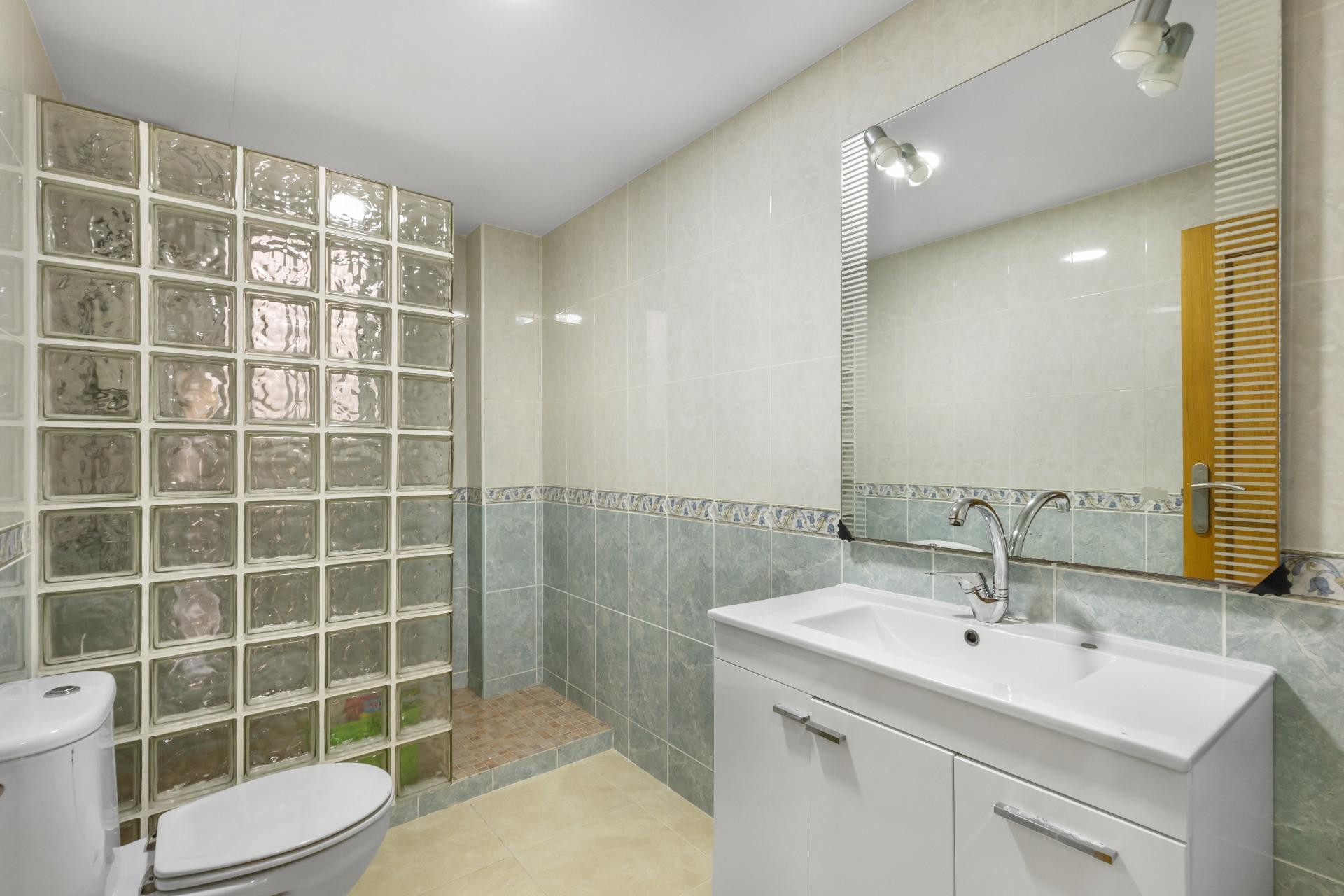 Resale - Flat - Torrevieja - torrevieja