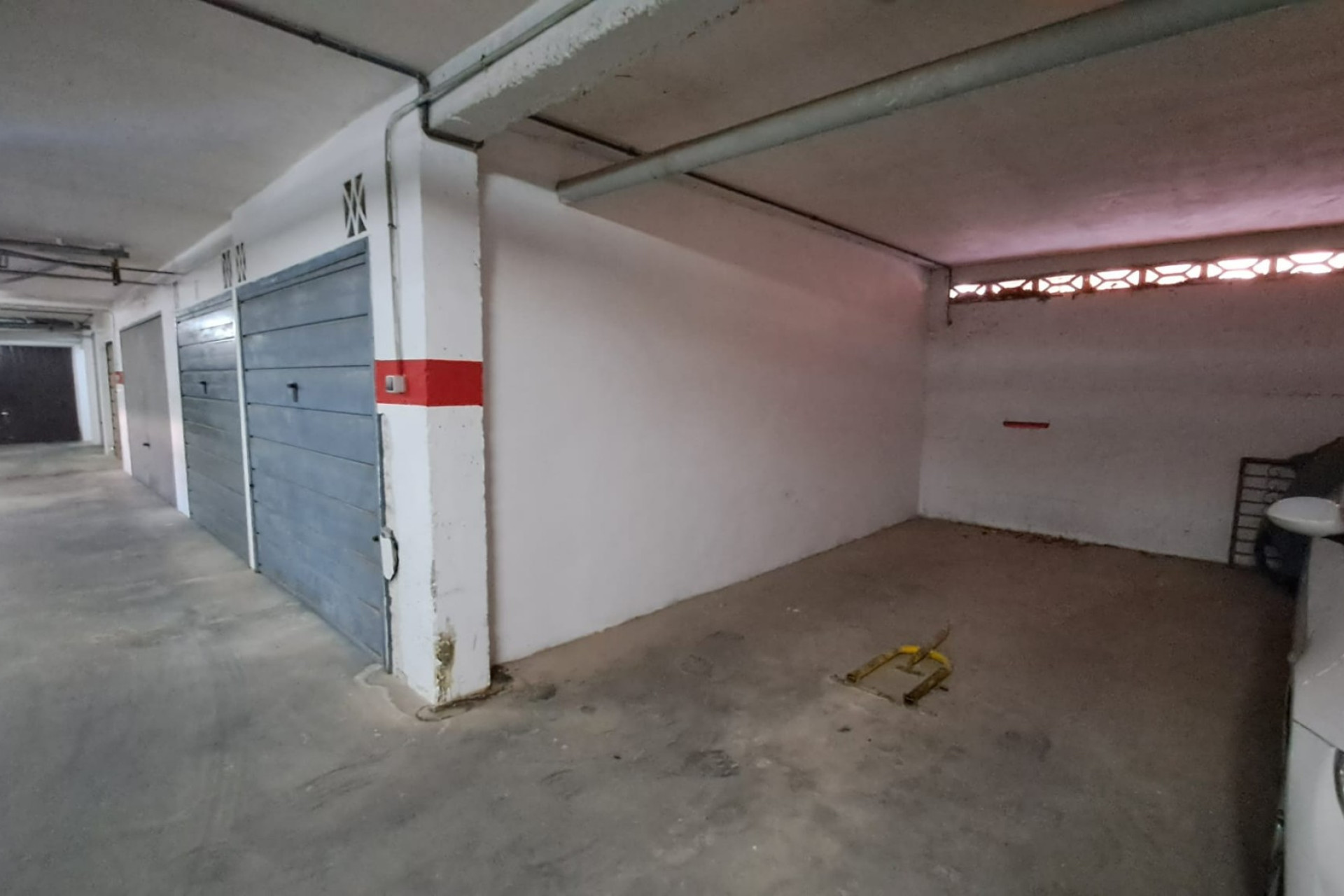 Resale - Garage - La Mata