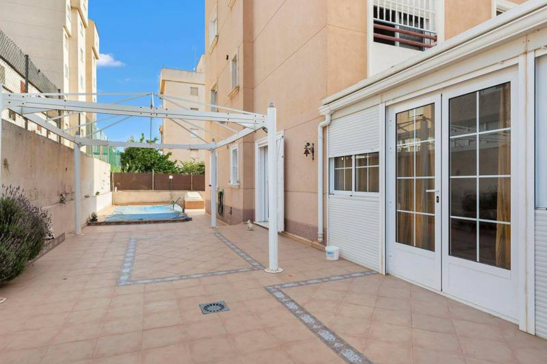 Resale - Ground floor apartment - Torrevieja - Nueva Torrevieja