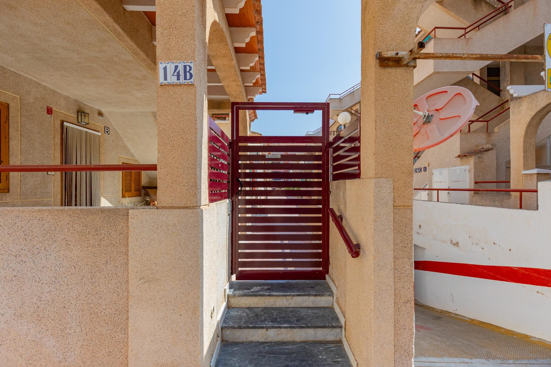 Resale - Ground Floor - Torrevieja - Acequion