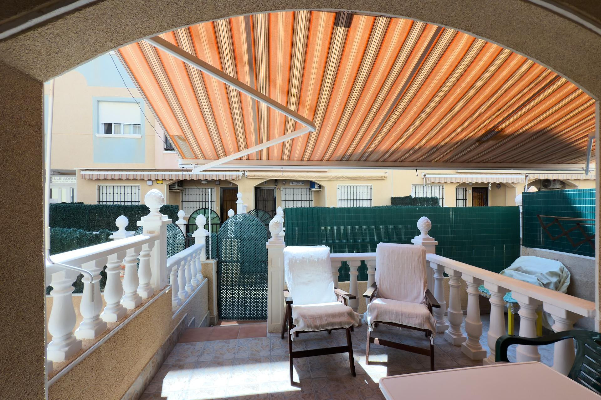 Resale - Ground Floor - Torrevieja - La Mata pueblo