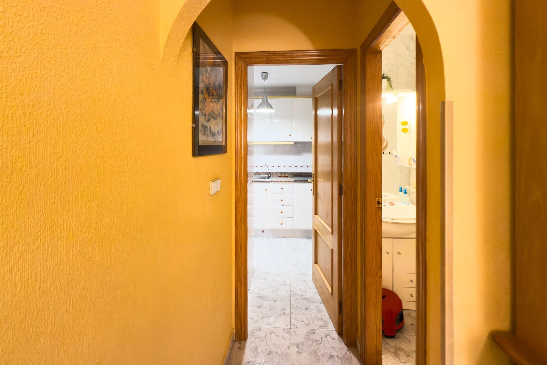 Resale - Ground Floor - Torrevieja - La Mata pueblo