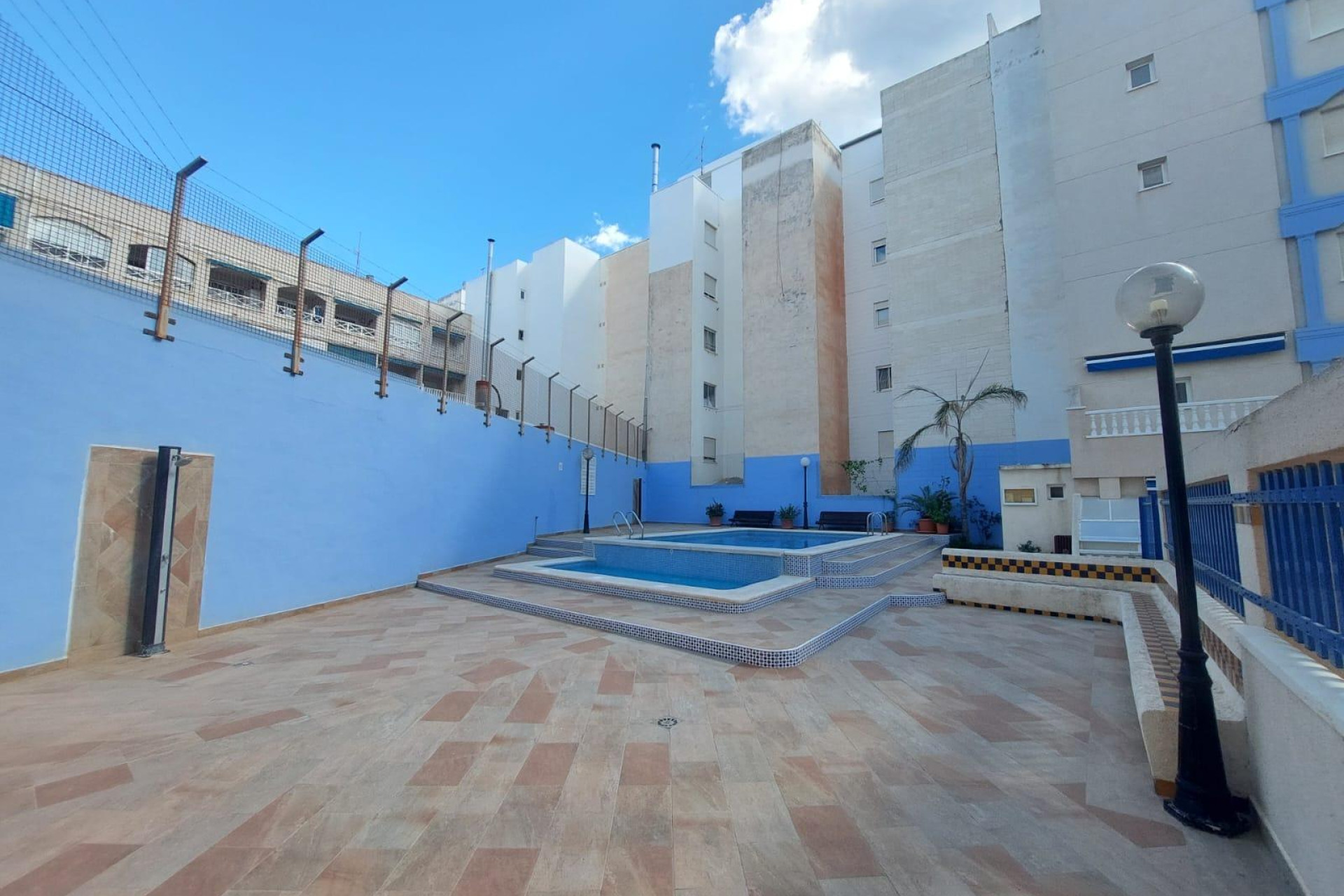 Resale - Ground Floor - Torrevieja - Playa de los locos