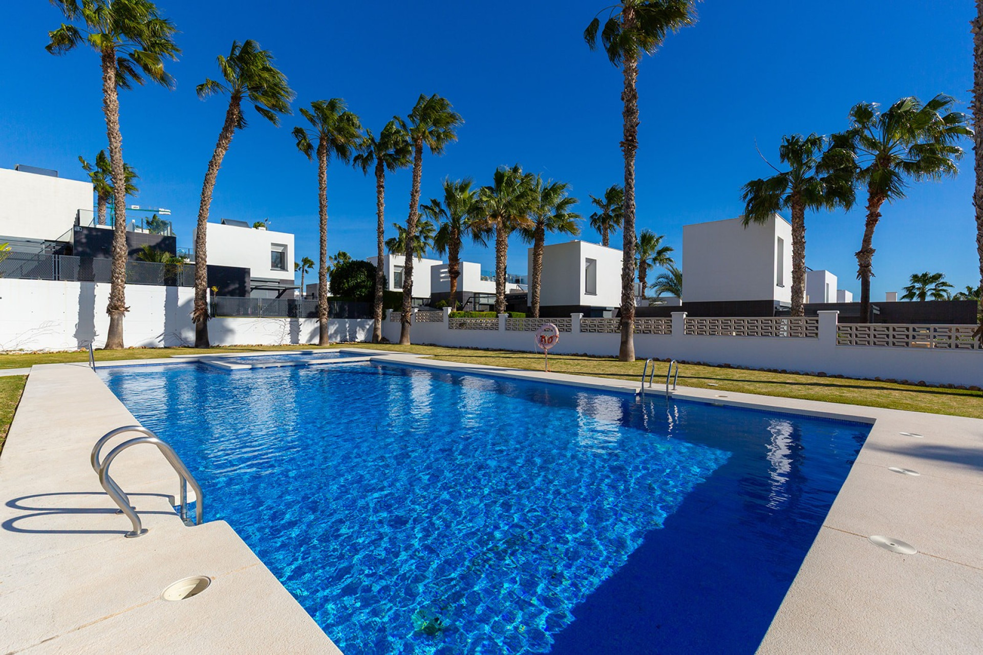 Resale - House - Algorfa - La Finca Golf