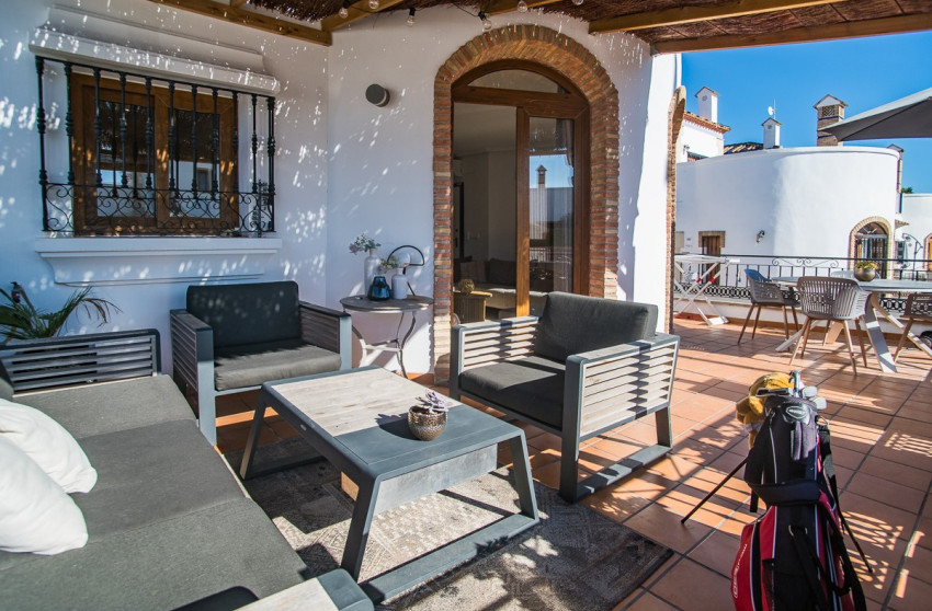 Resale - House - Algorfa
