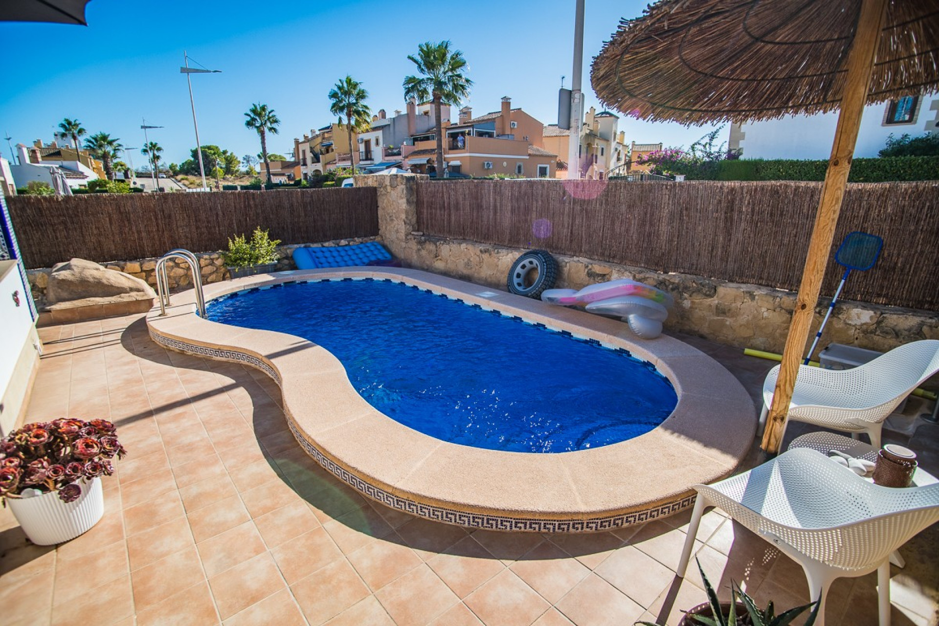 Resale - House - Algorfa