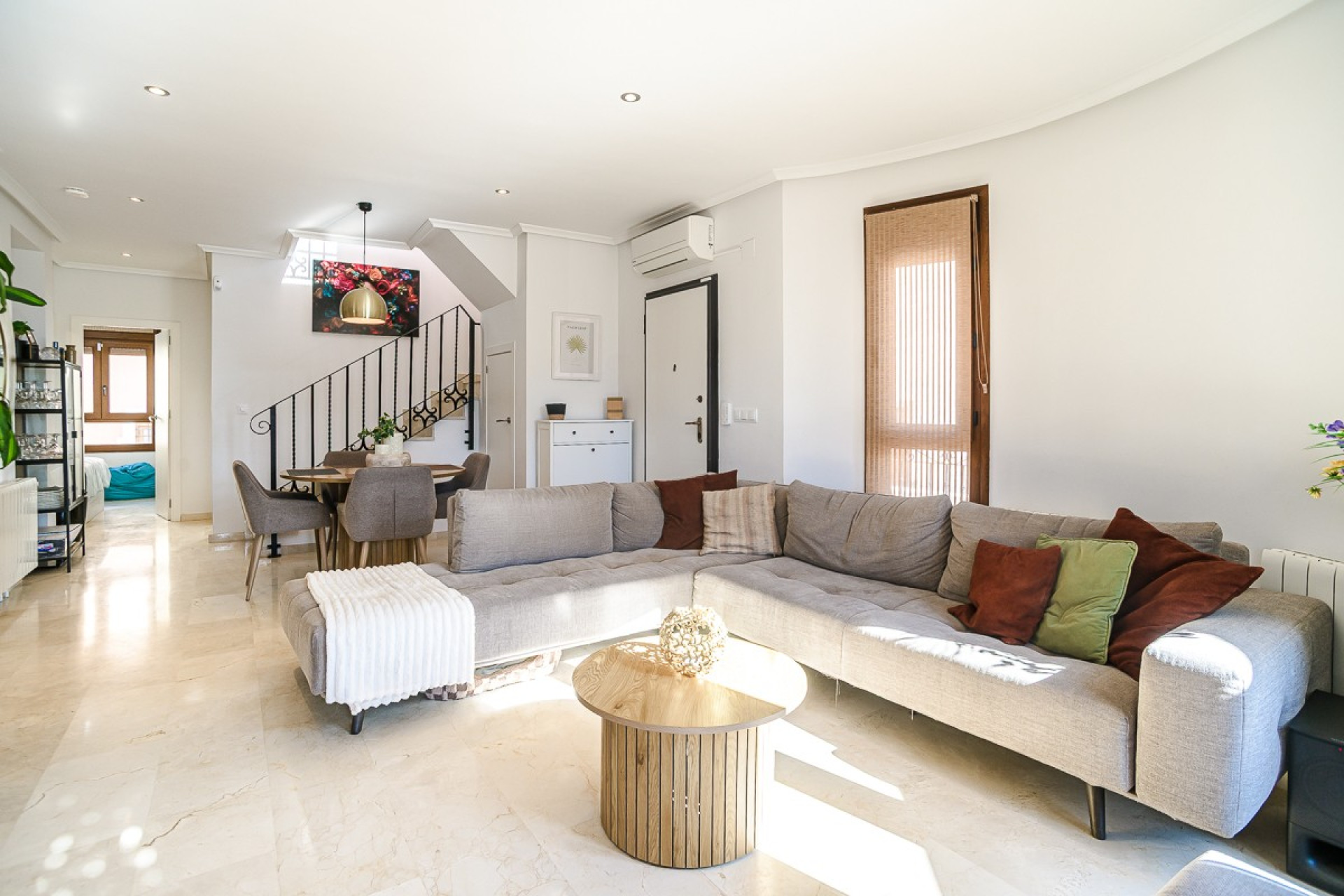 Resale - House - Algorfa