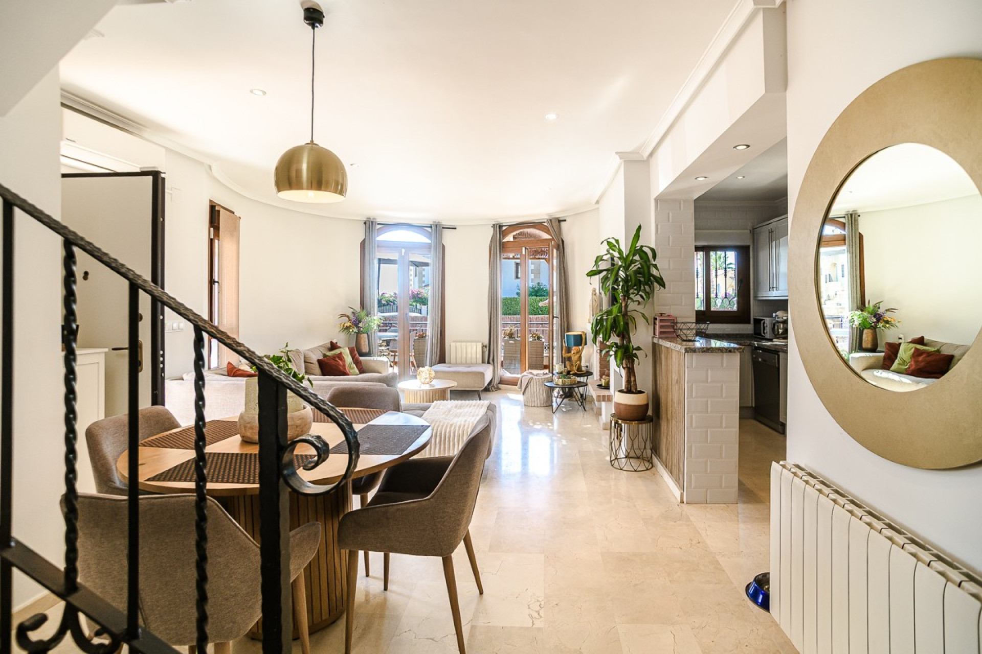 Resale - House - Algorfa