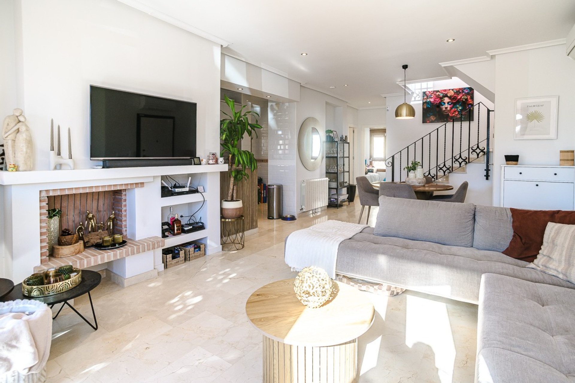Resale - House - Algorfa