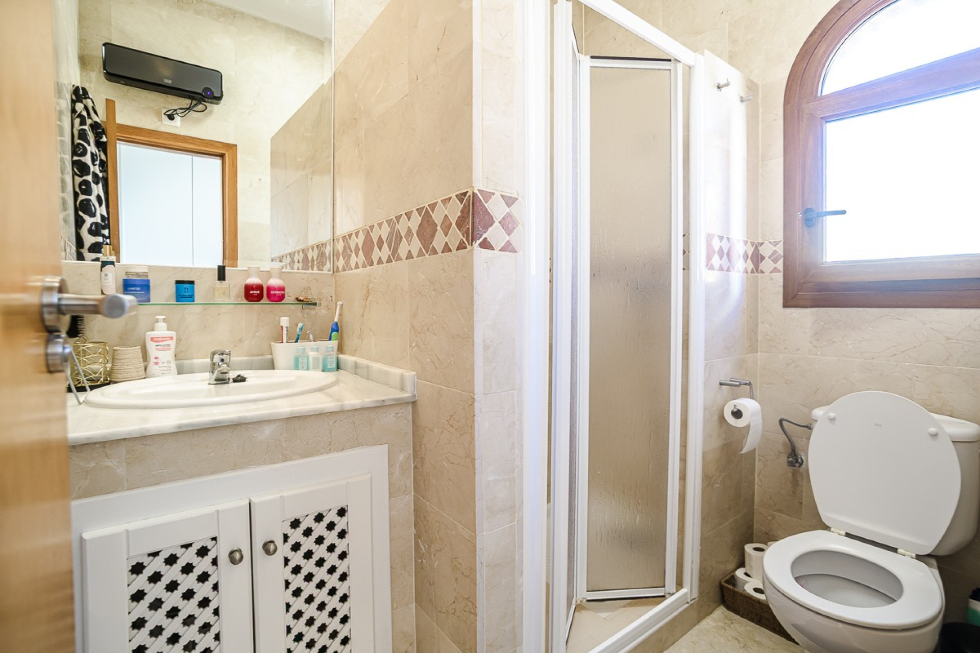 Resale - House - Algorfa