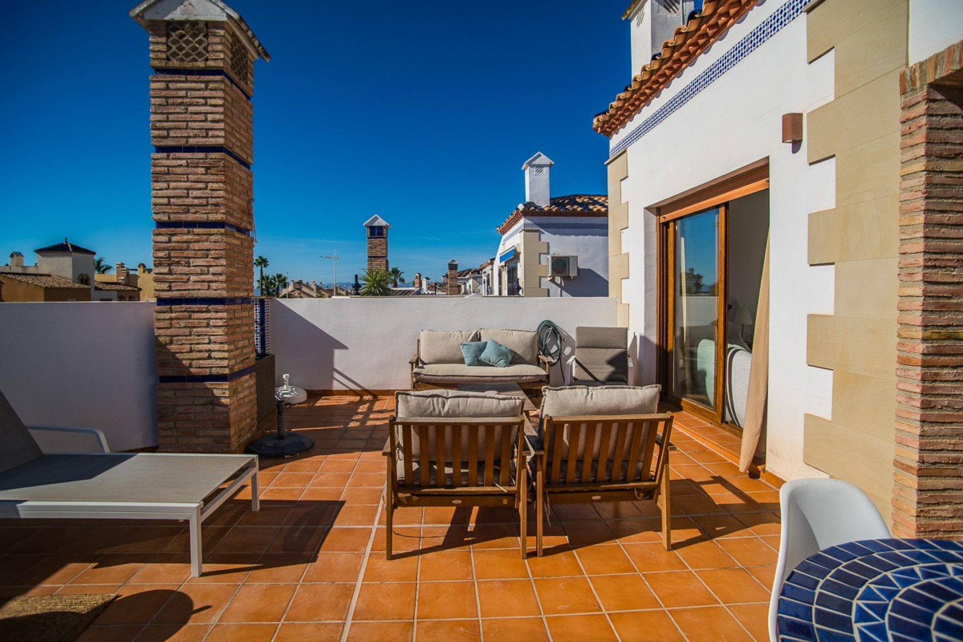 Resale - House - Algorfa