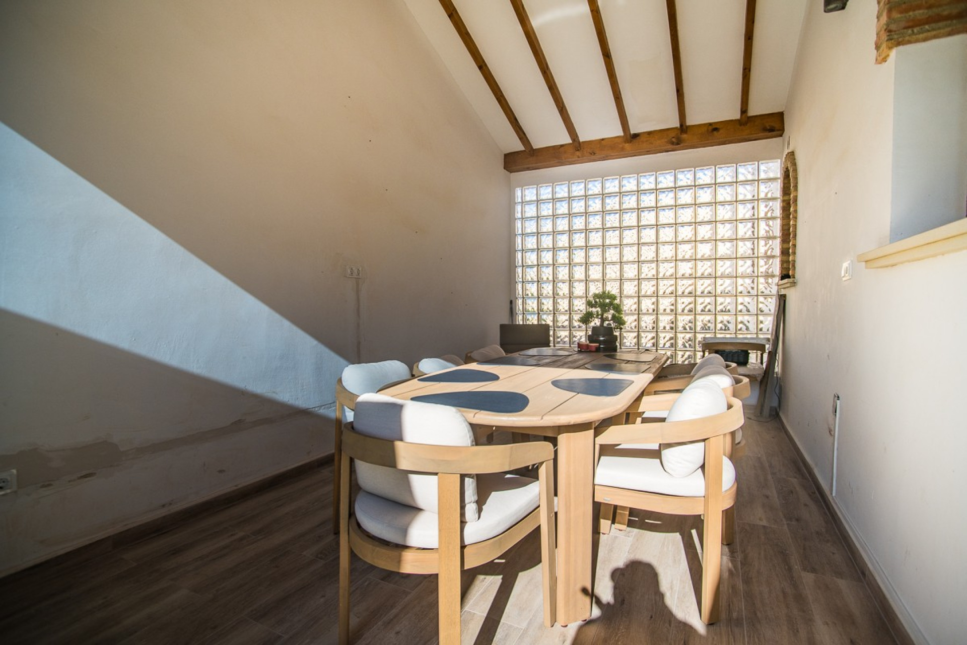 Resale - House - Algorfa