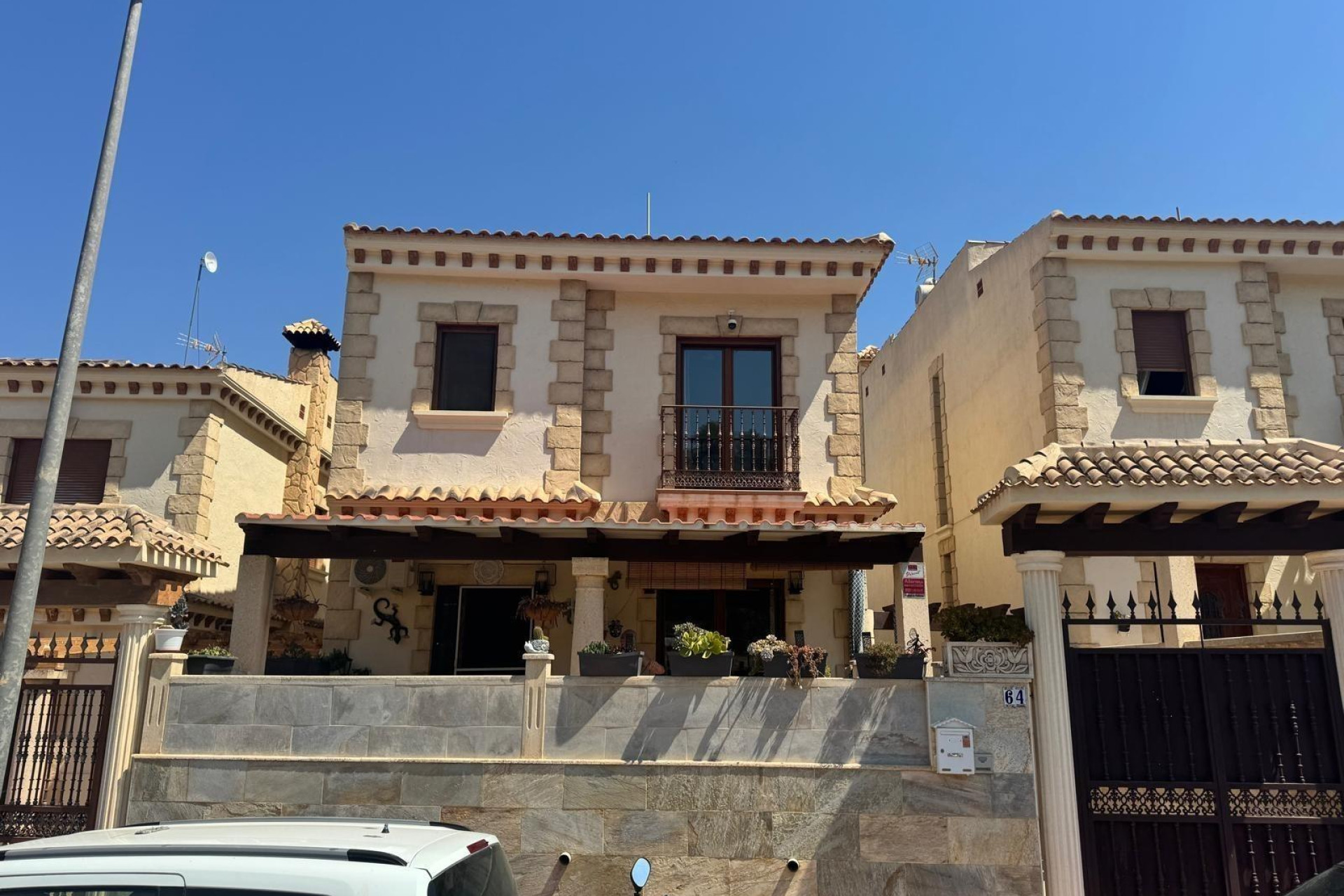 Resale - House - Bigastro - Comunidad valenciana