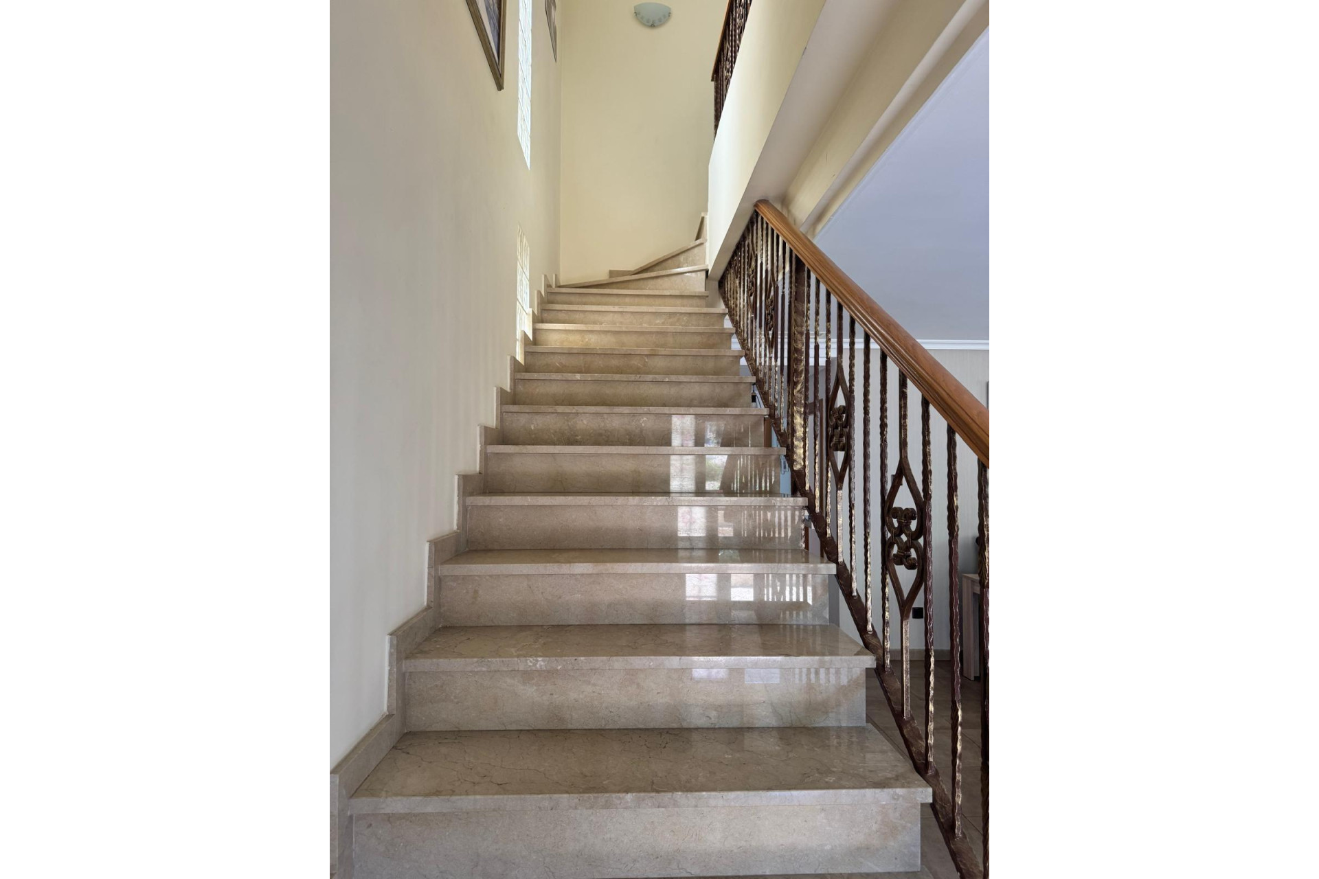 Resale - House - Bigastro - Comunidad valenciana