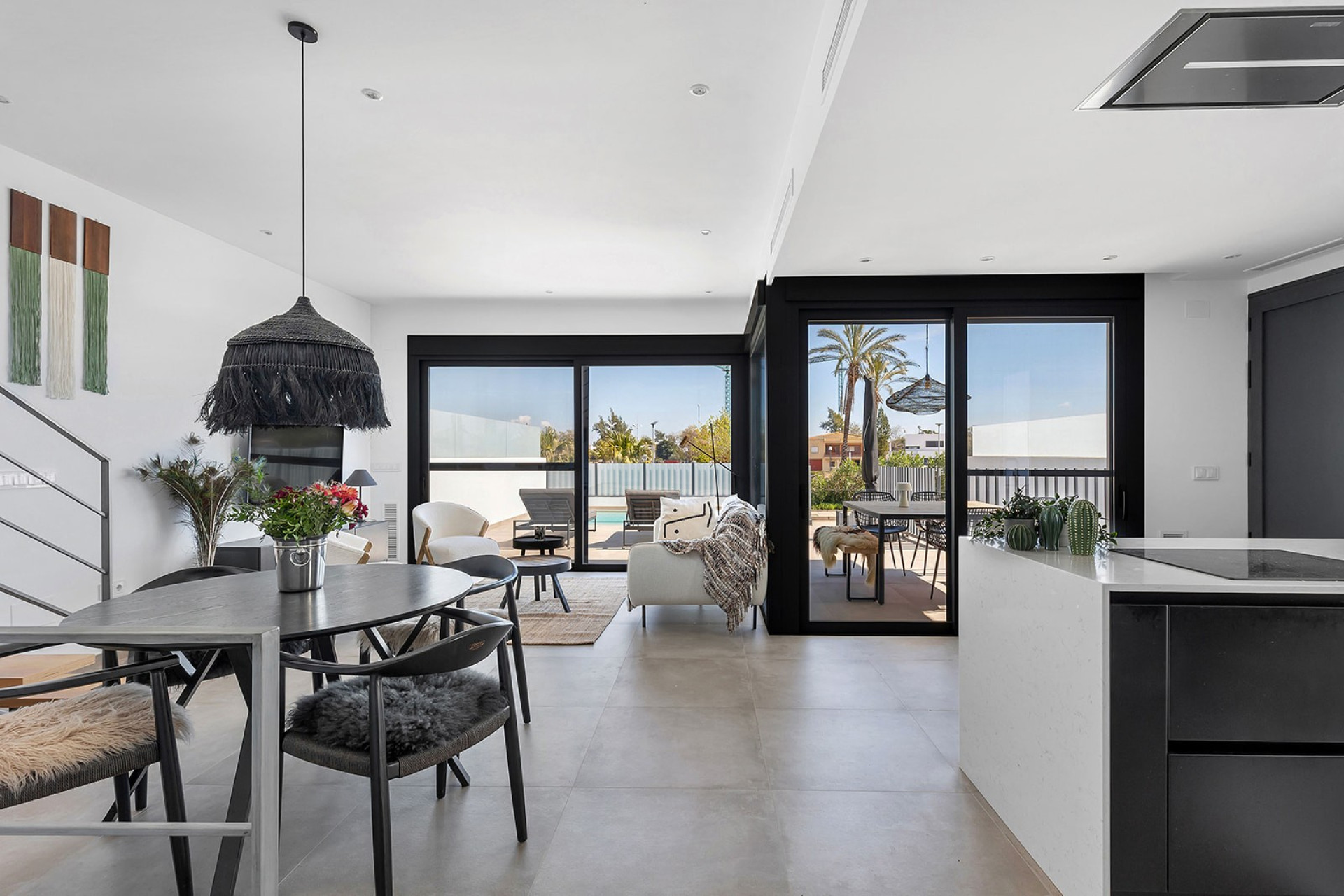 Resale - House - Dolores