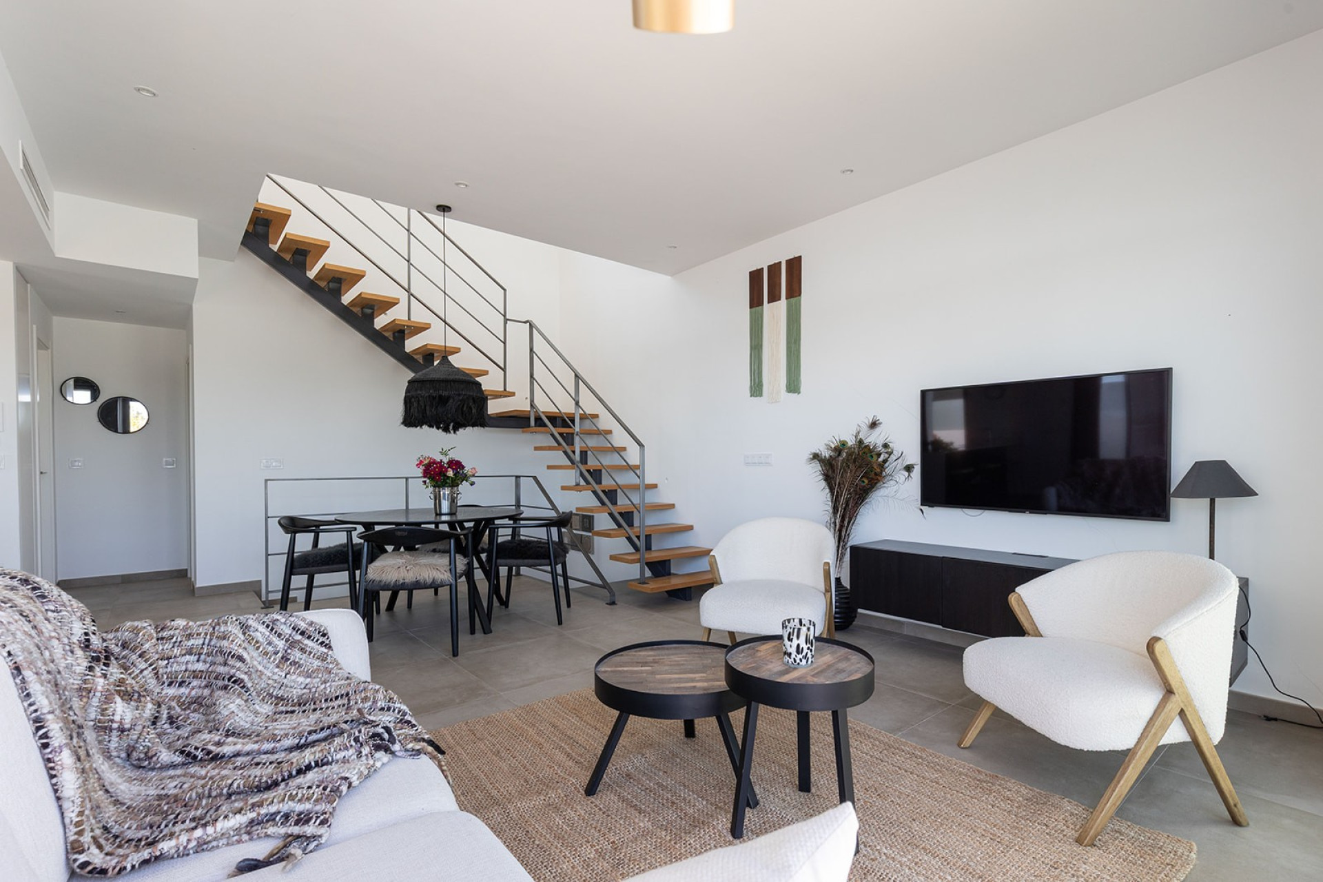 Resale - House - Dolores