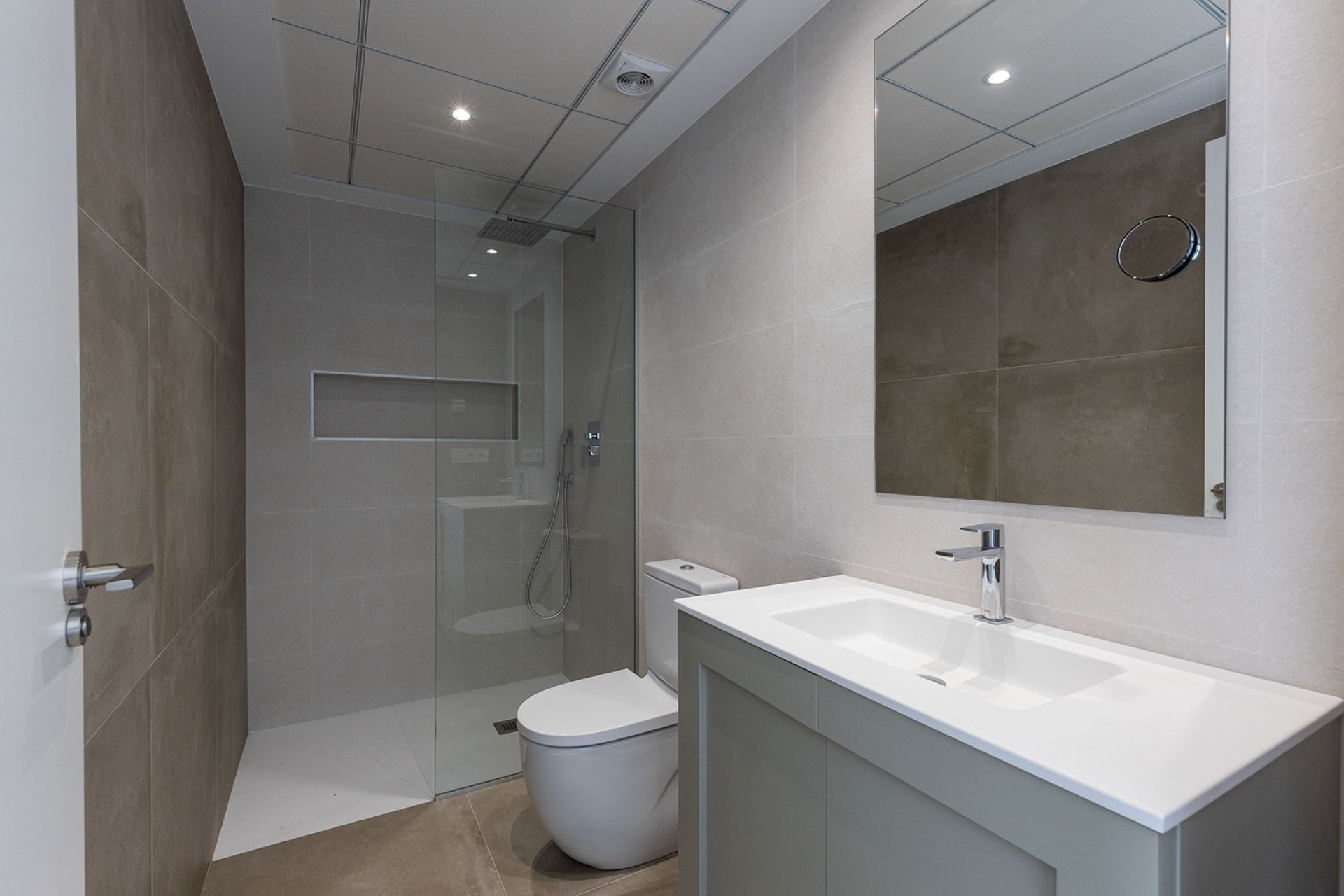 Resale - House - Dolores