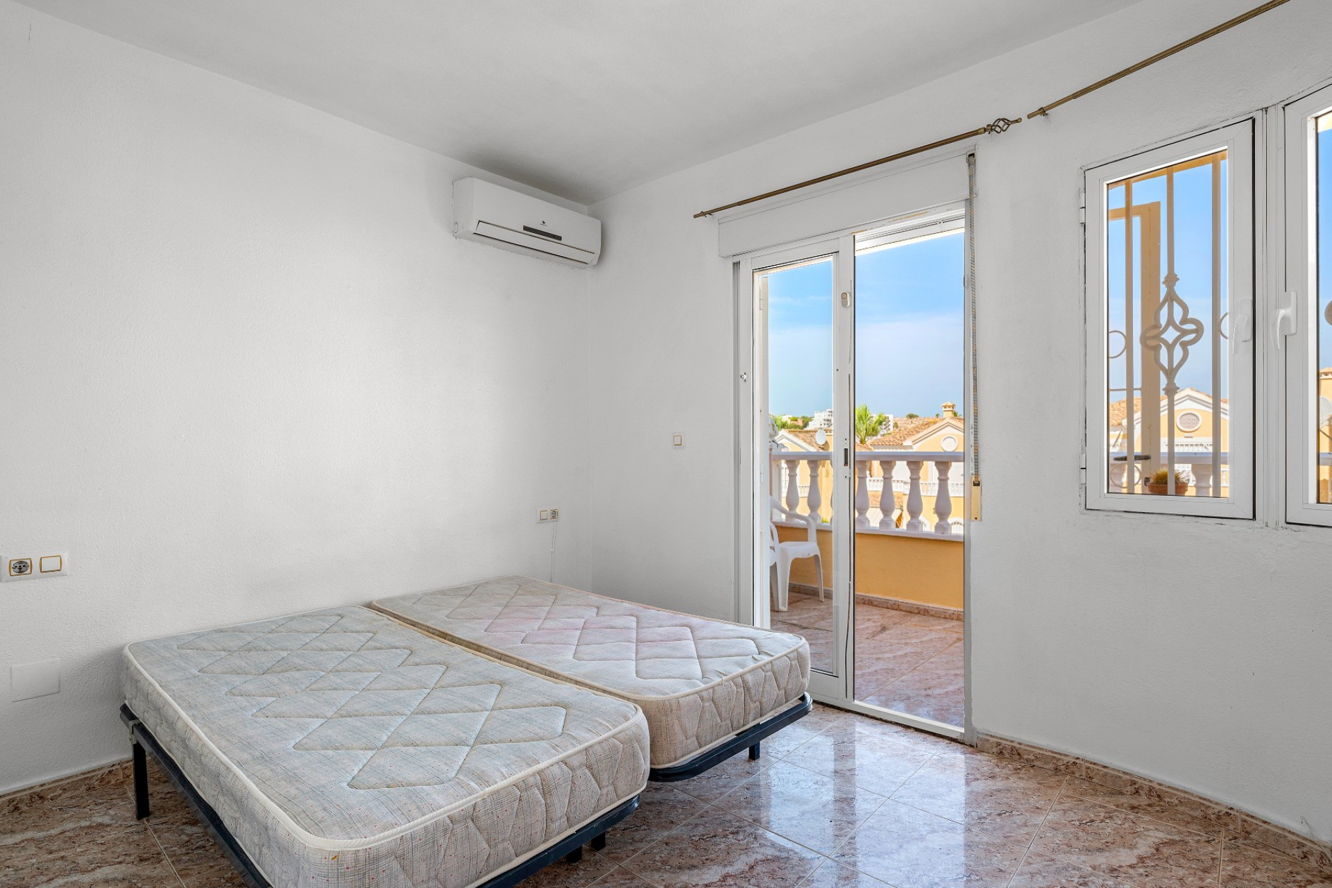 Resale - House - Orihuela Costa - Las Filipinas