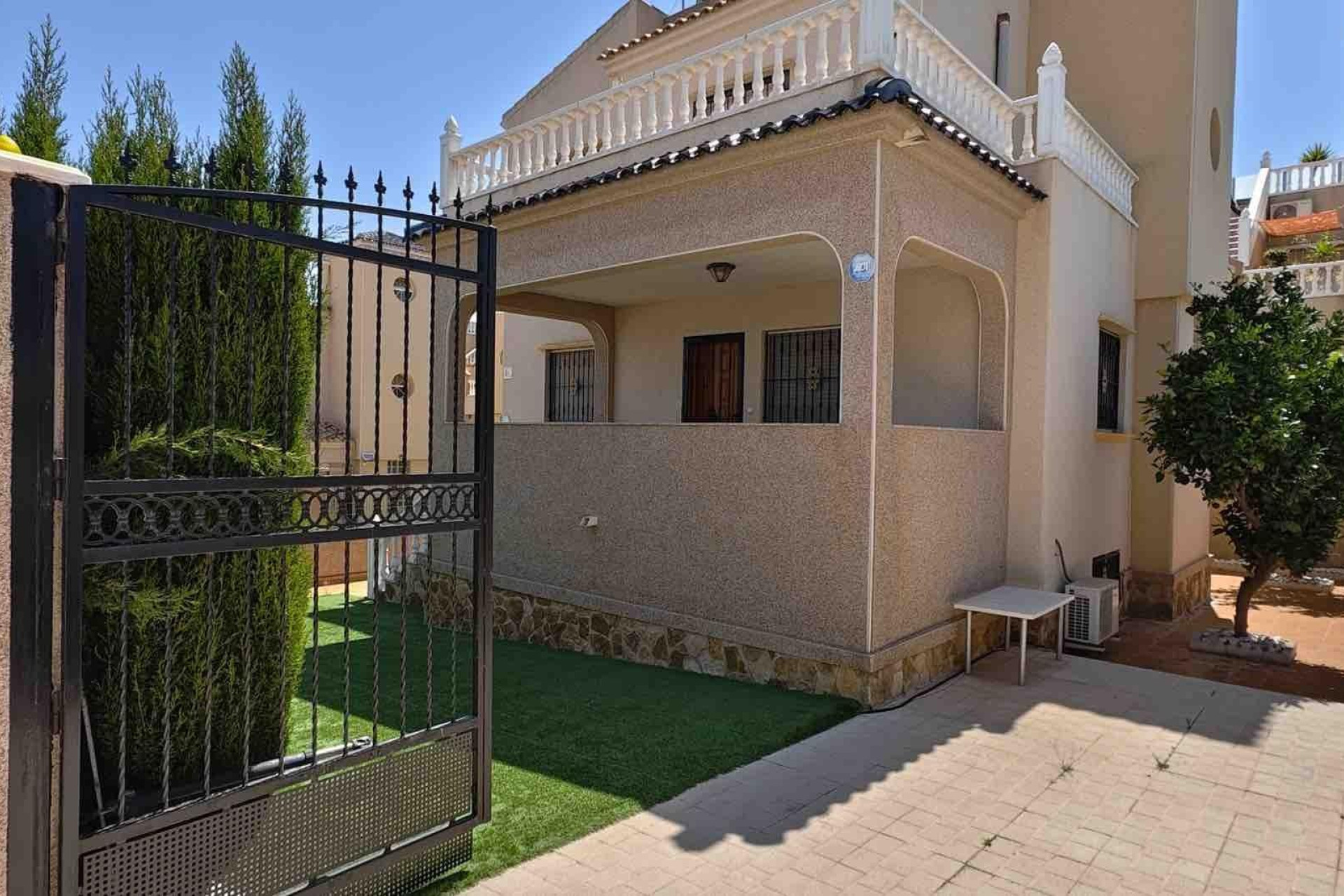 Resale - House - Orihuela Costa - Lomas de Cabo Roig-Los Dolses
